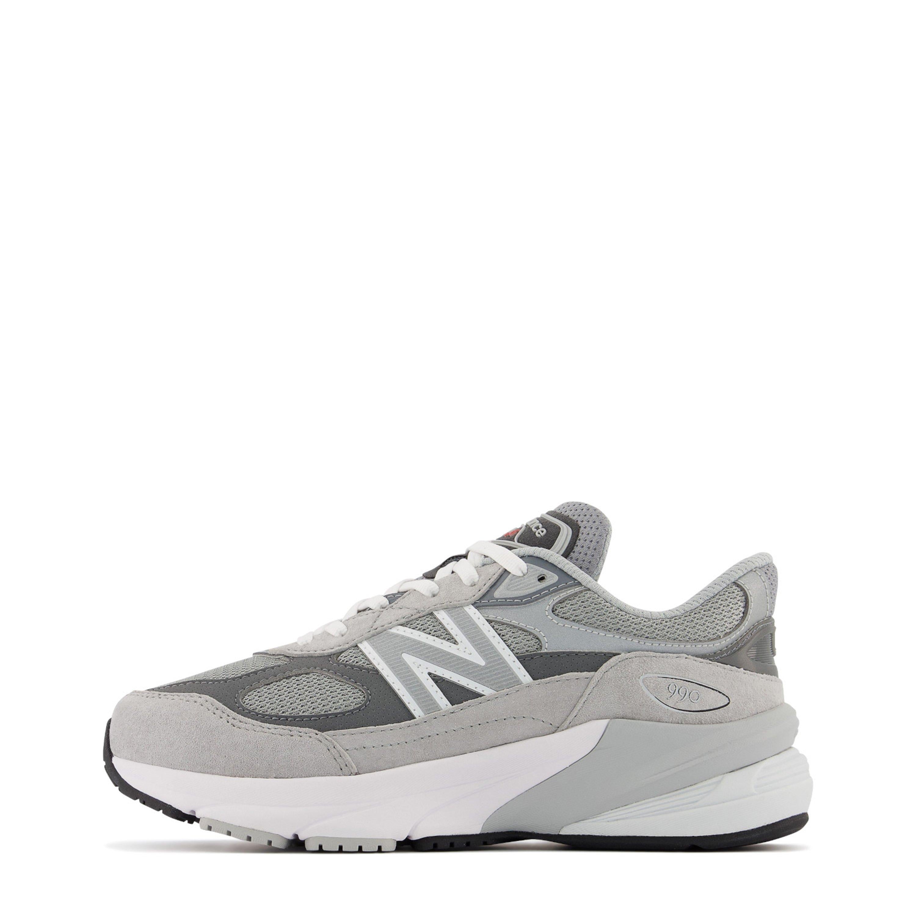 990v6 Trainers Juniors