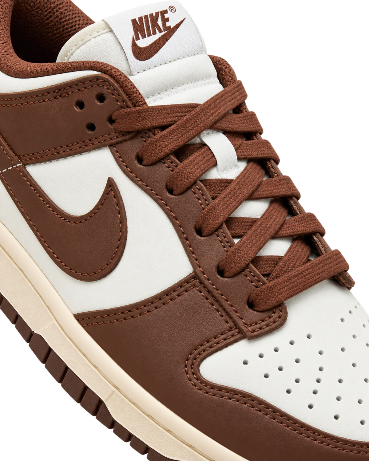 Nike Dunk Low "Mocha Cacao"