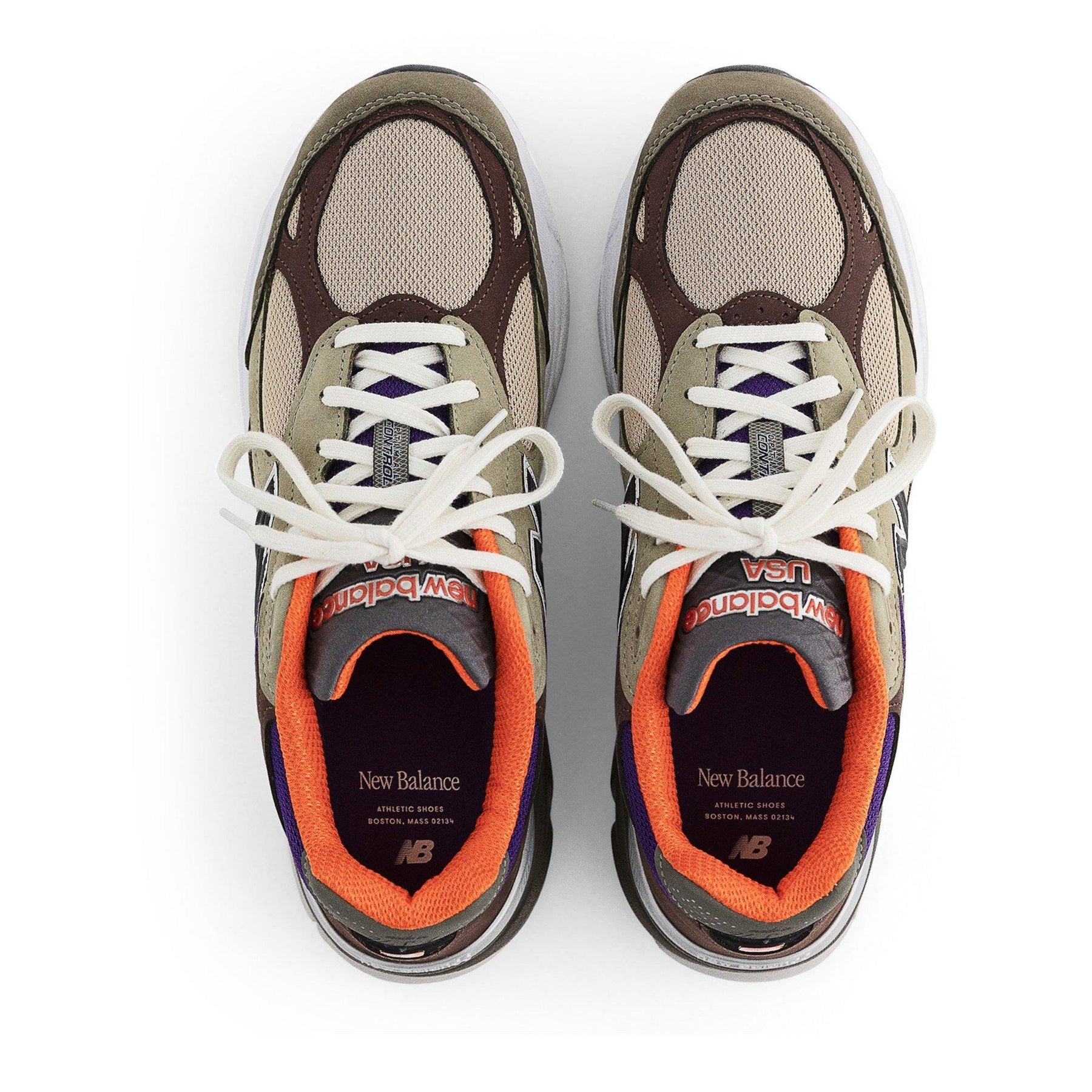 990v3 Shoes