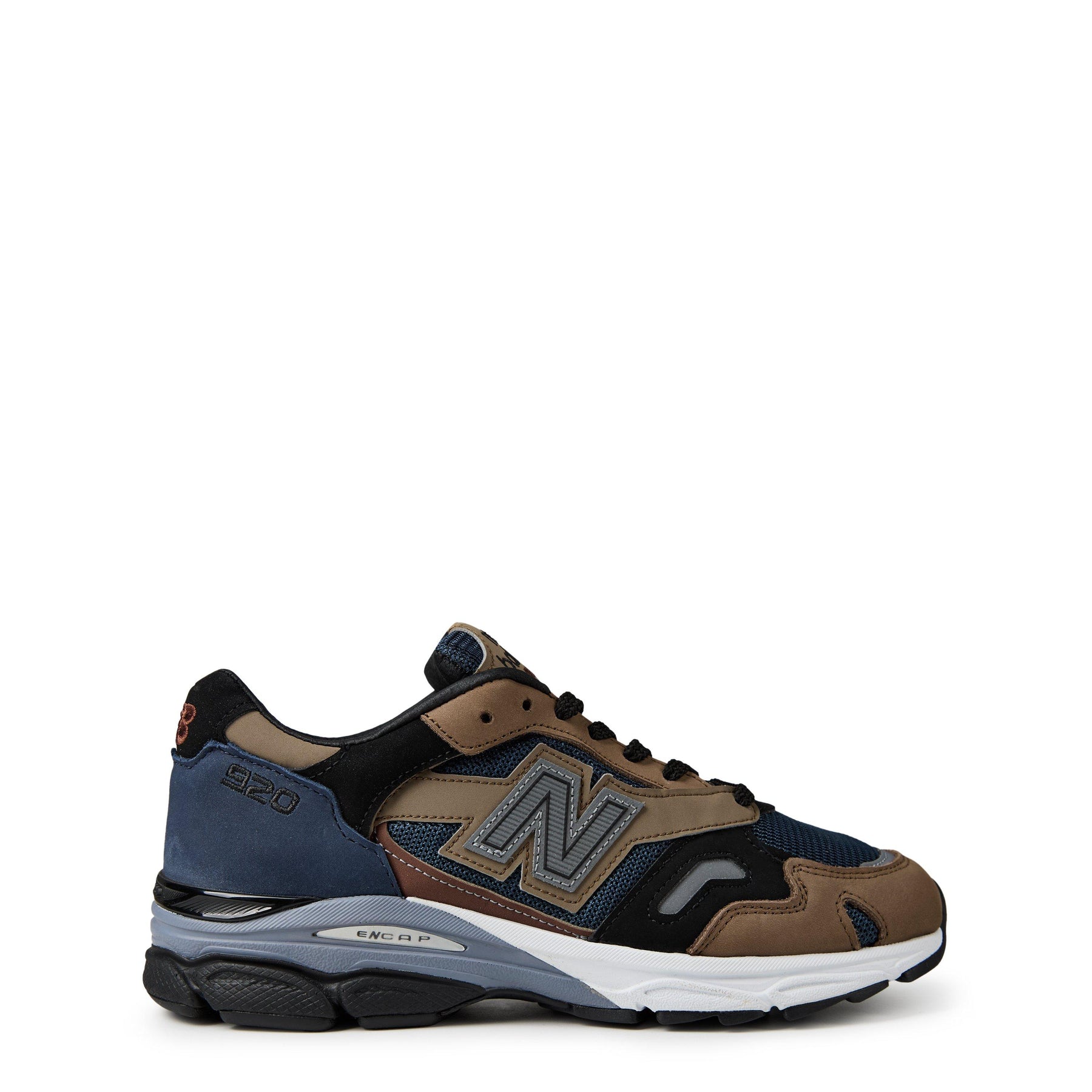 920 Trainers