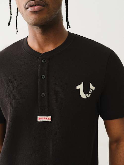 REGISTERED HORSESHOE HENLEY TEE