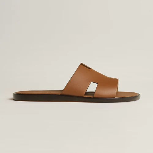 Hermes Izmir Sandal in Gold