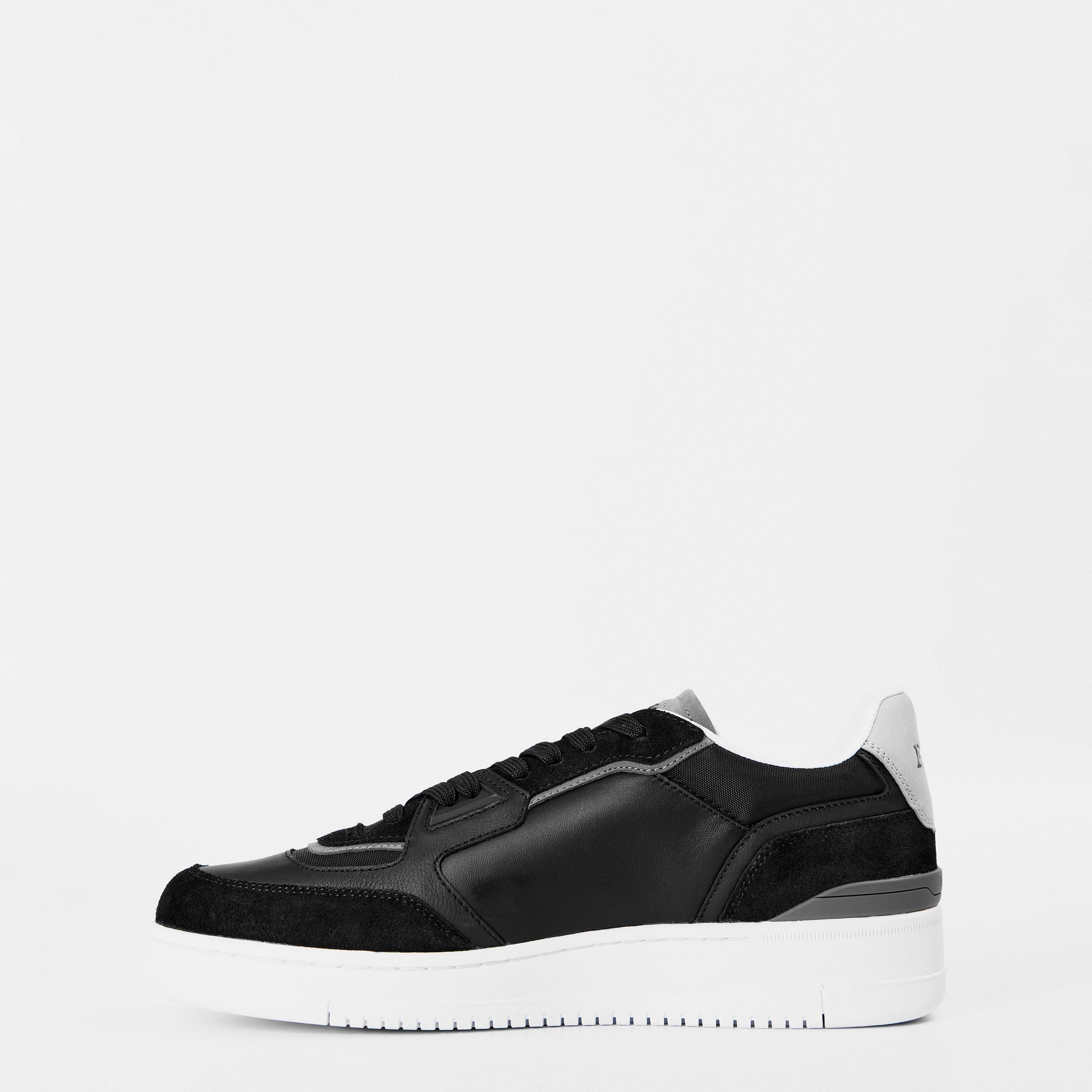Men's Open Master Court Trainers