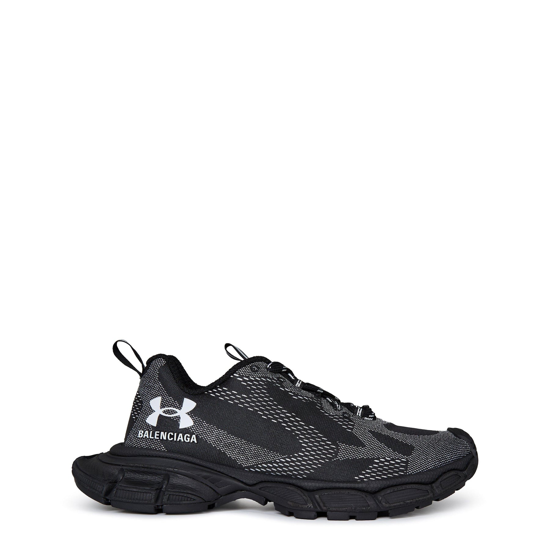 X Under Armour 3xl Sneakers