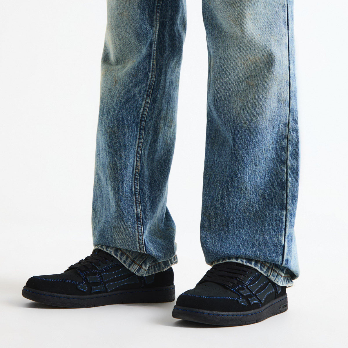 Skeleton Top Low Trainers