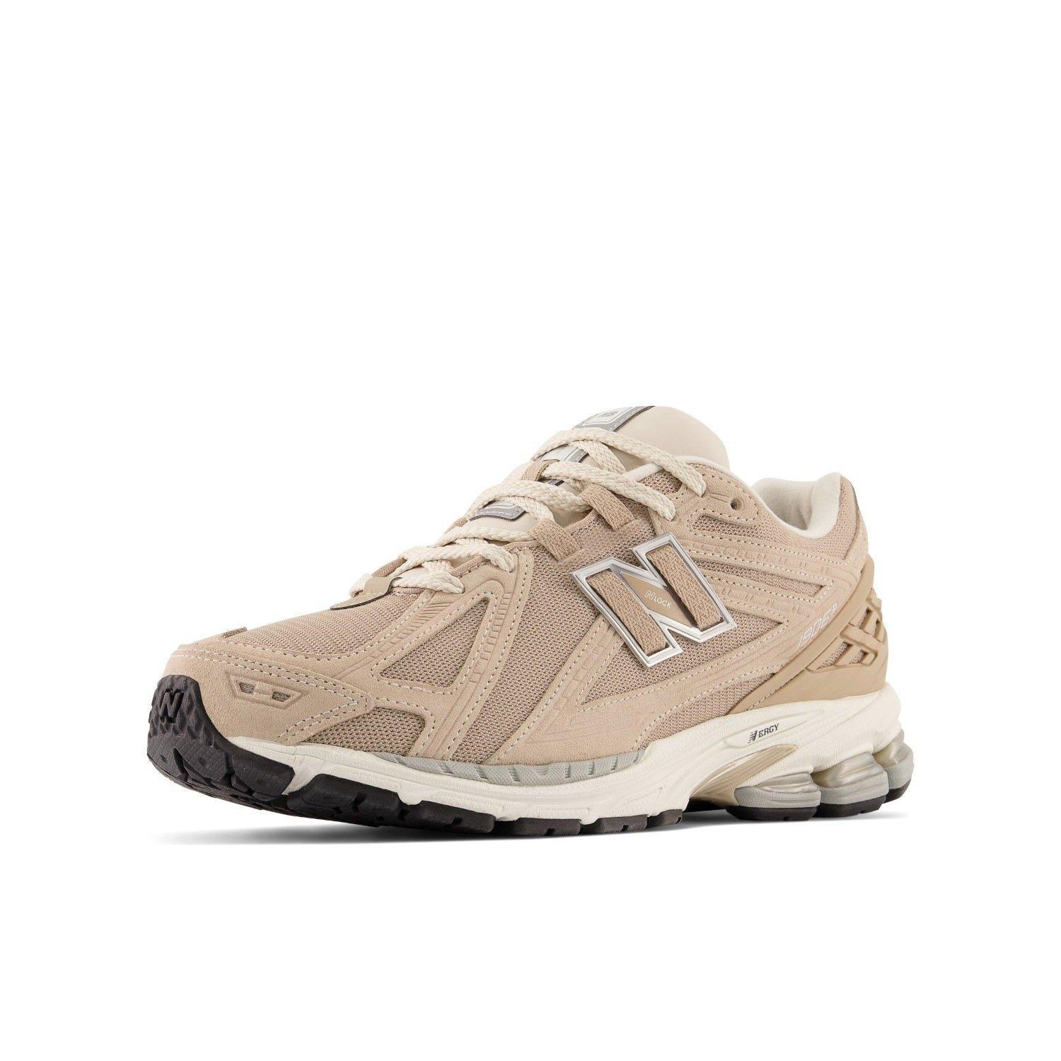 1906r Trainers