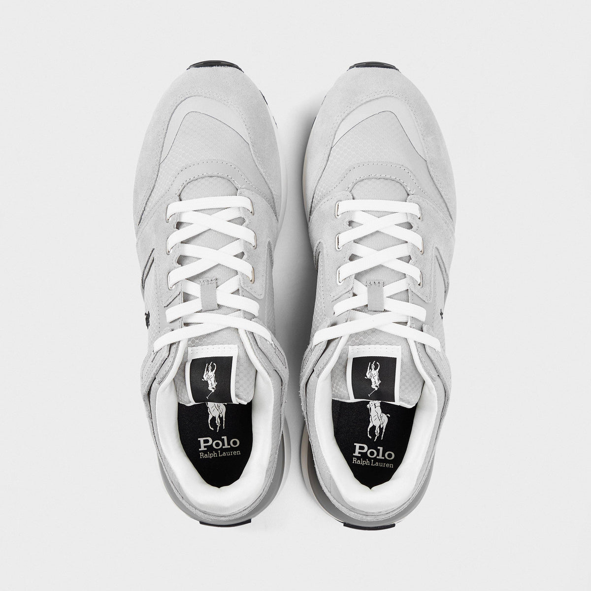 Train 89 Low-Top Trainers