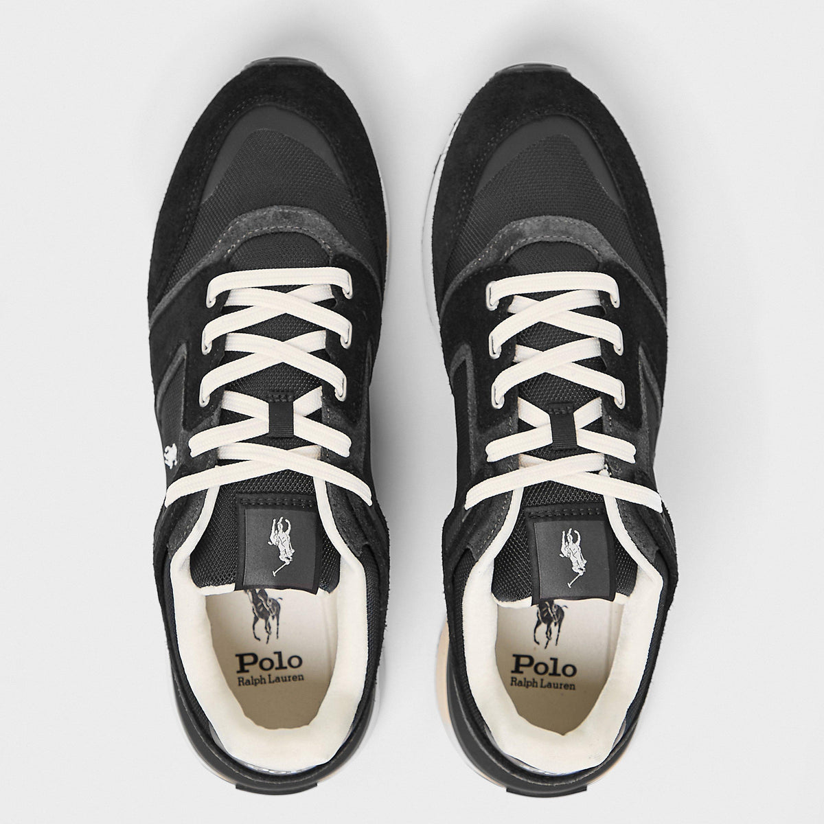 Train 89 Low-Top Trainers