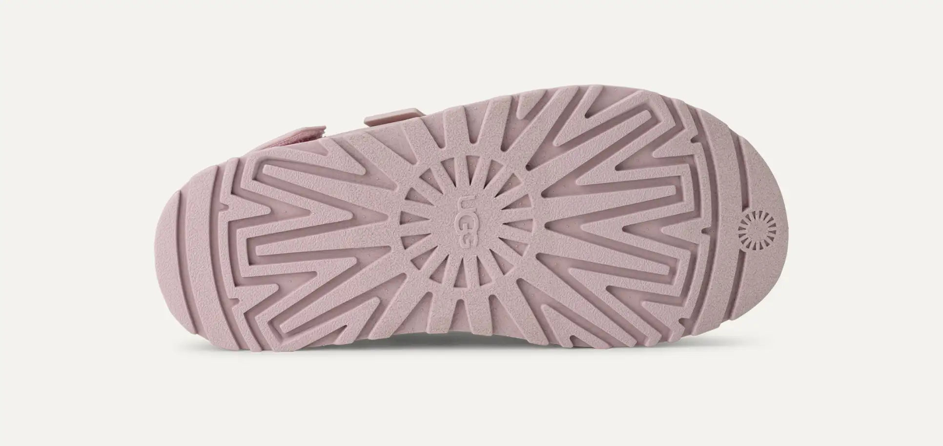 GoldenGlow Platform – The It-Girl Sandal That Brings the Bold