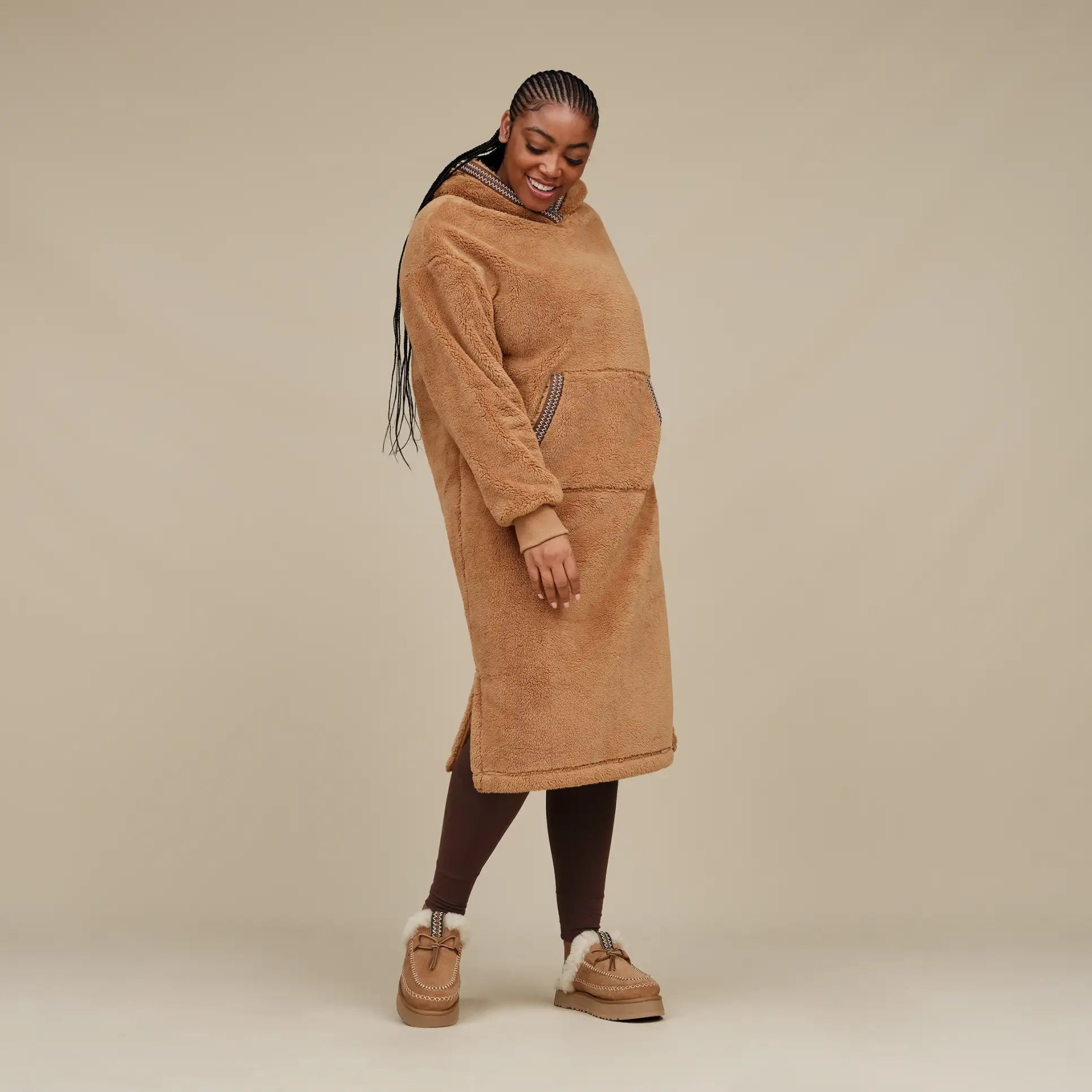 UGG® Disquette Alpine Slipper – Elevated Heritage with Sheepskin Comfort