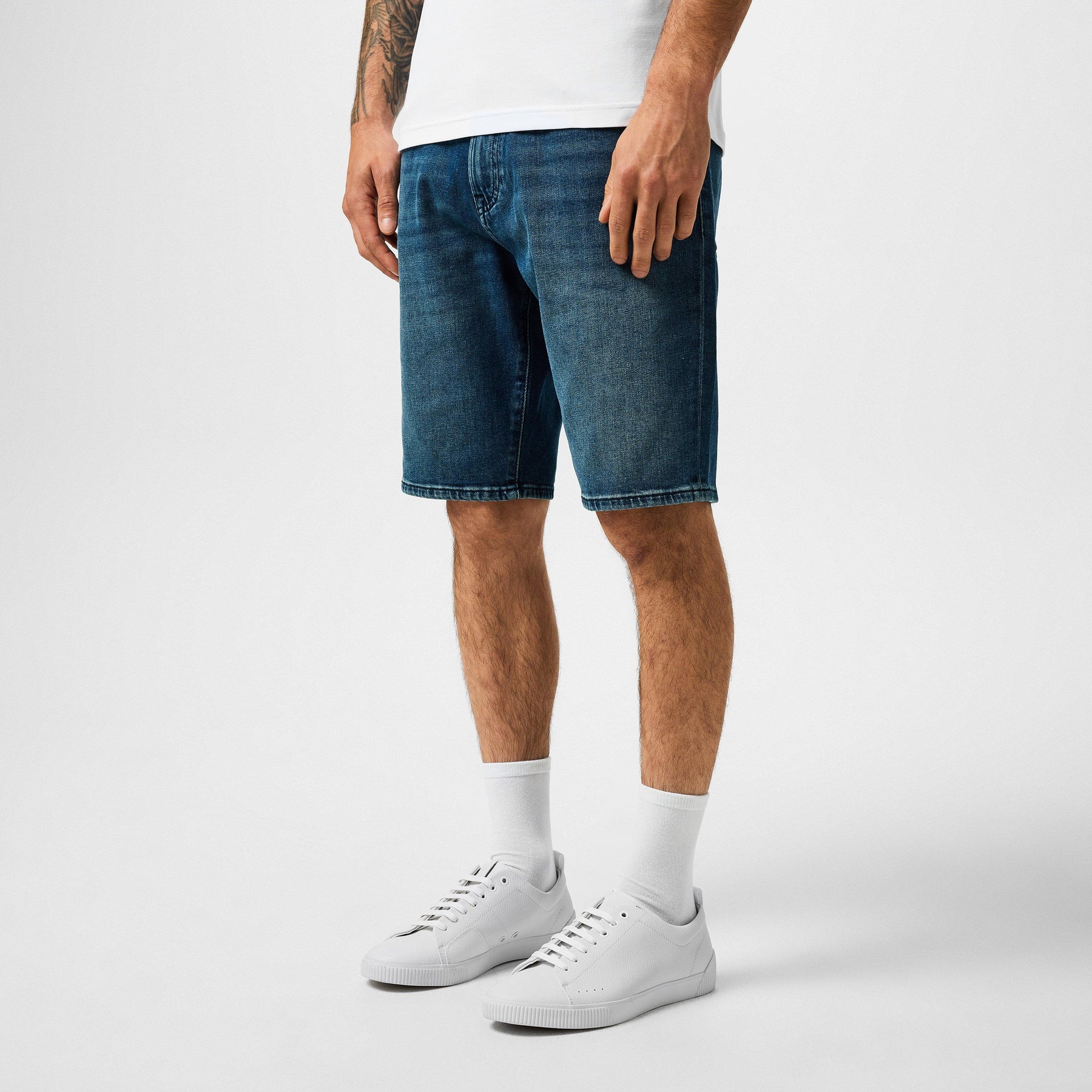 Zero Leather Trainers