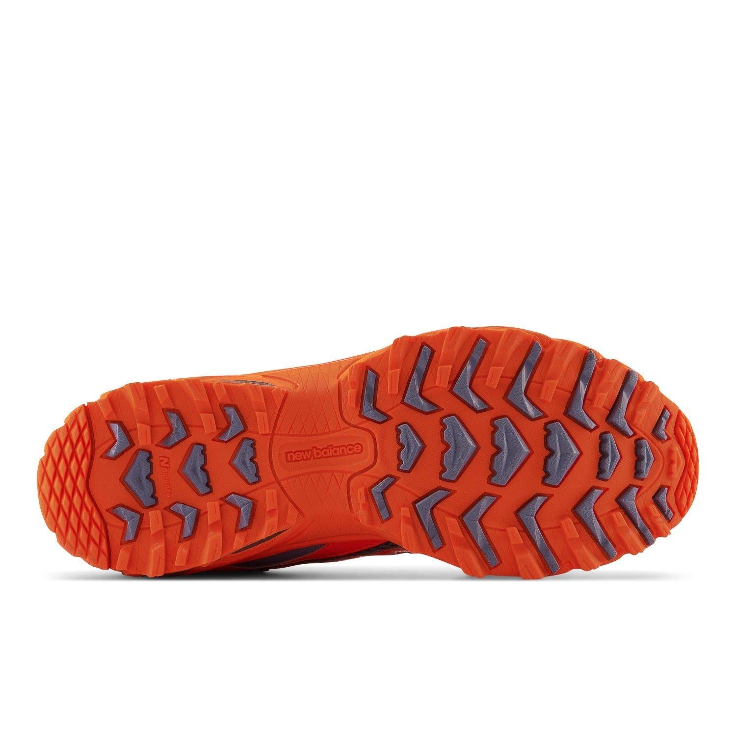 610t Sneakers