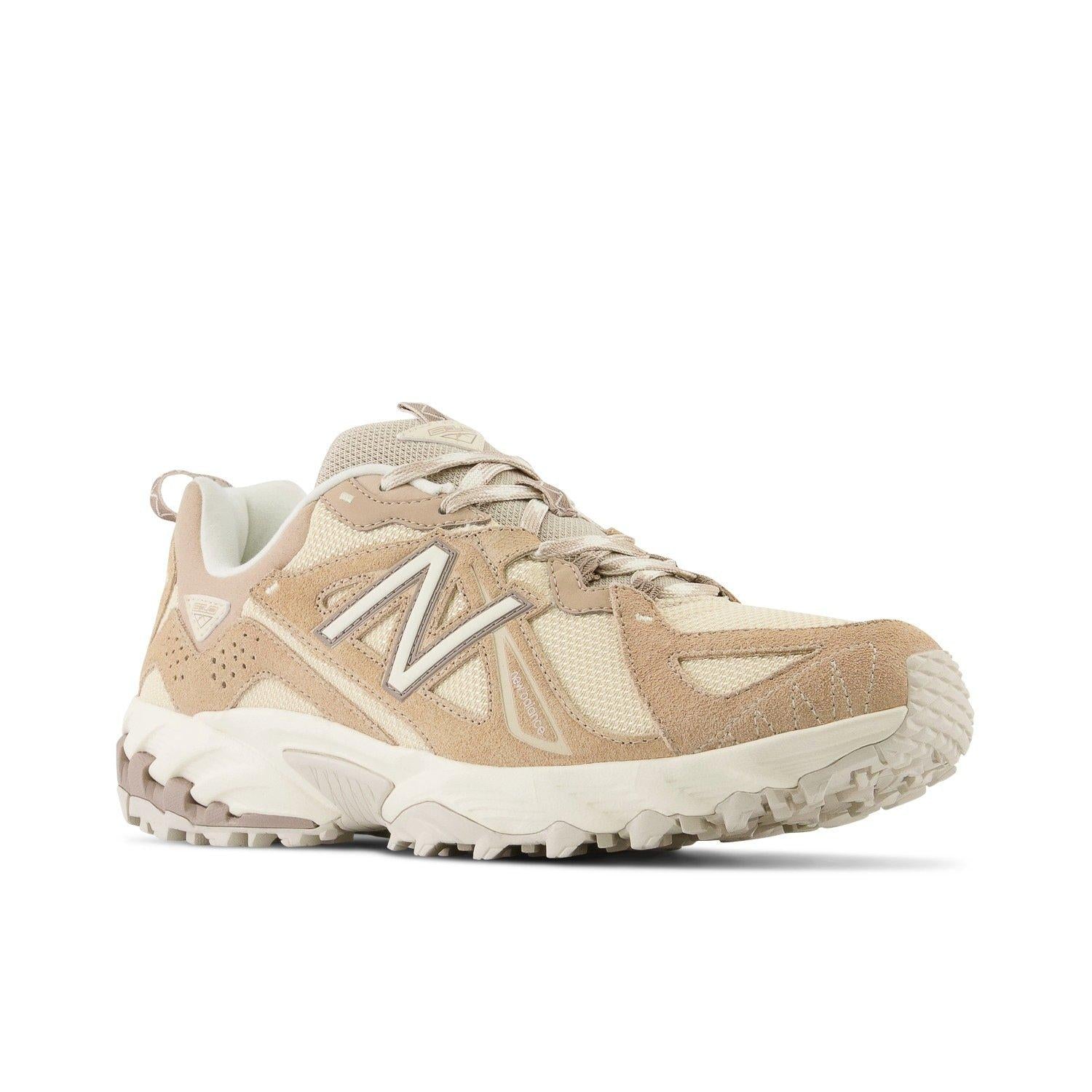 610t Sneakers