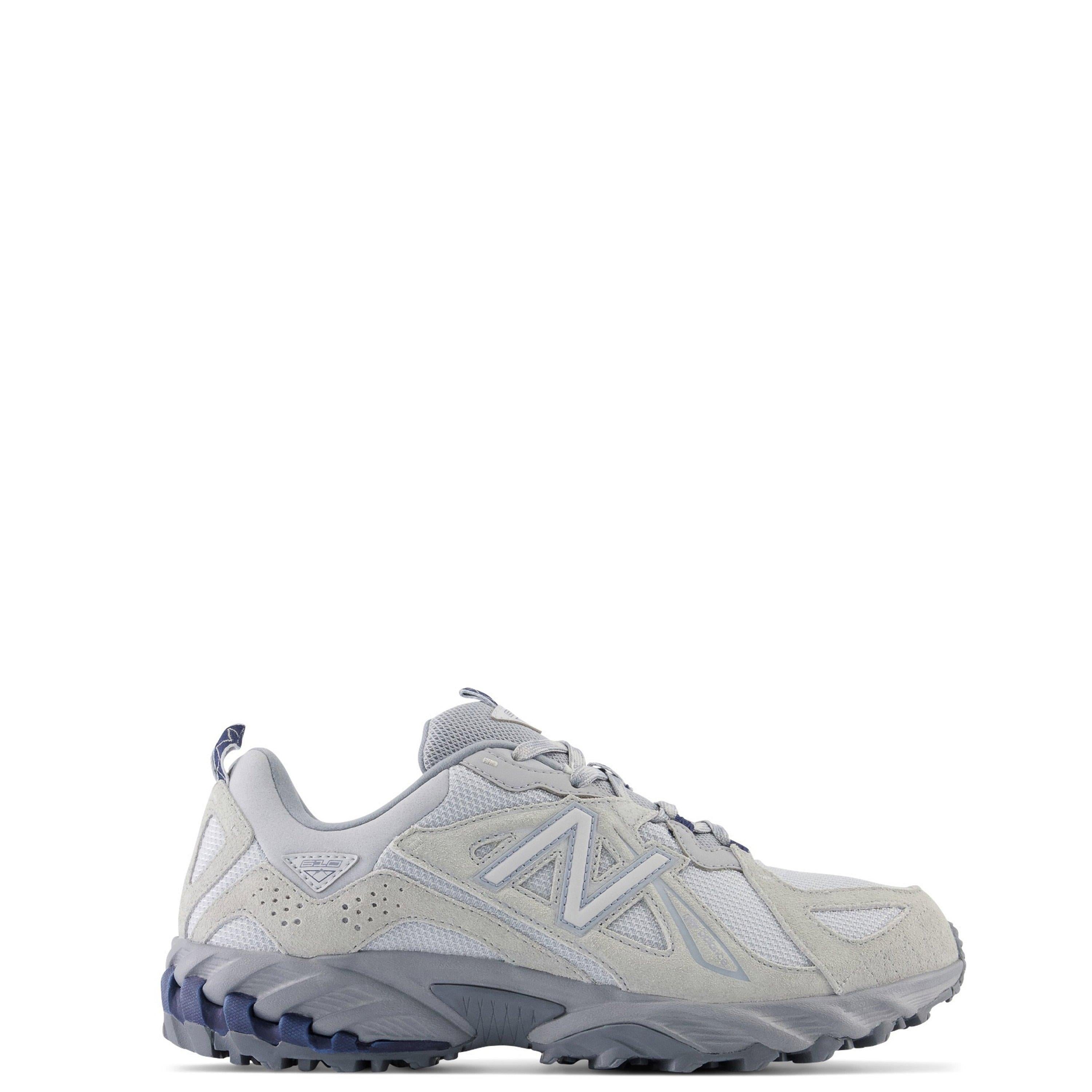 610t Sneakers