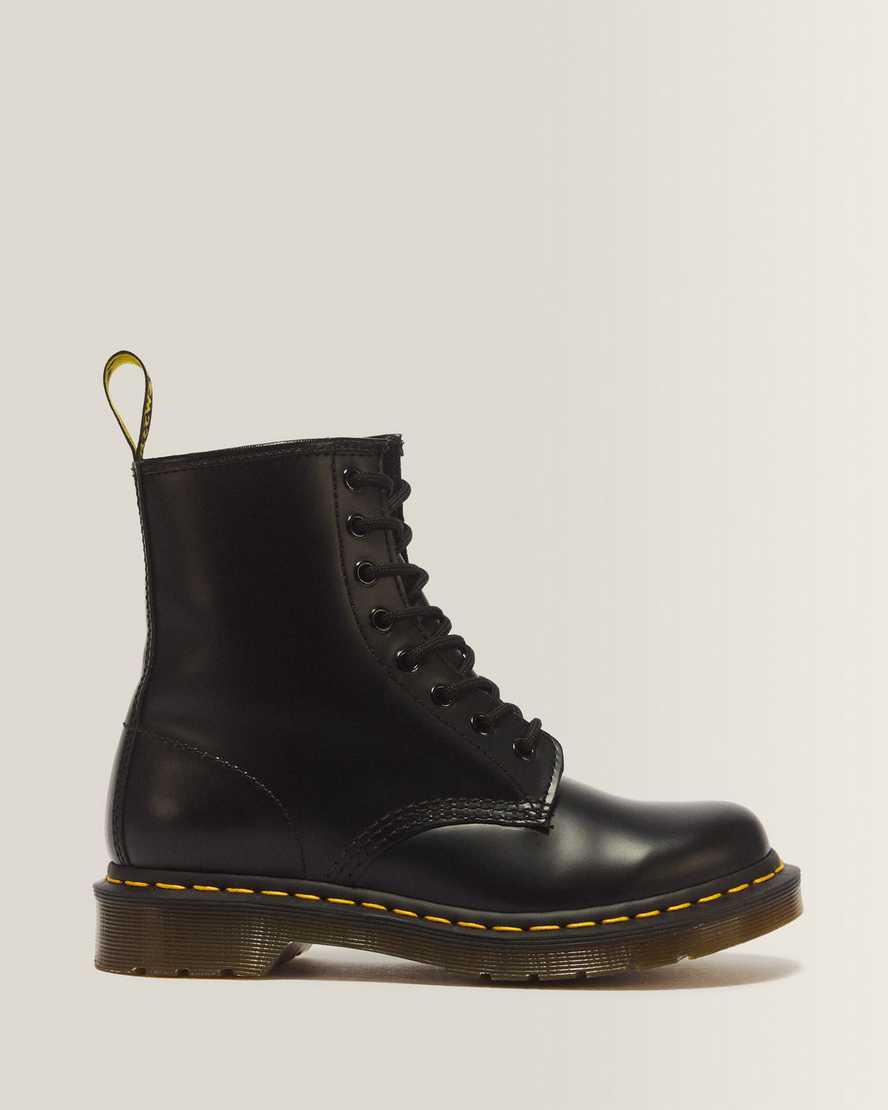 1460 Women's Smooth Leather Lace Up Boots — Black
