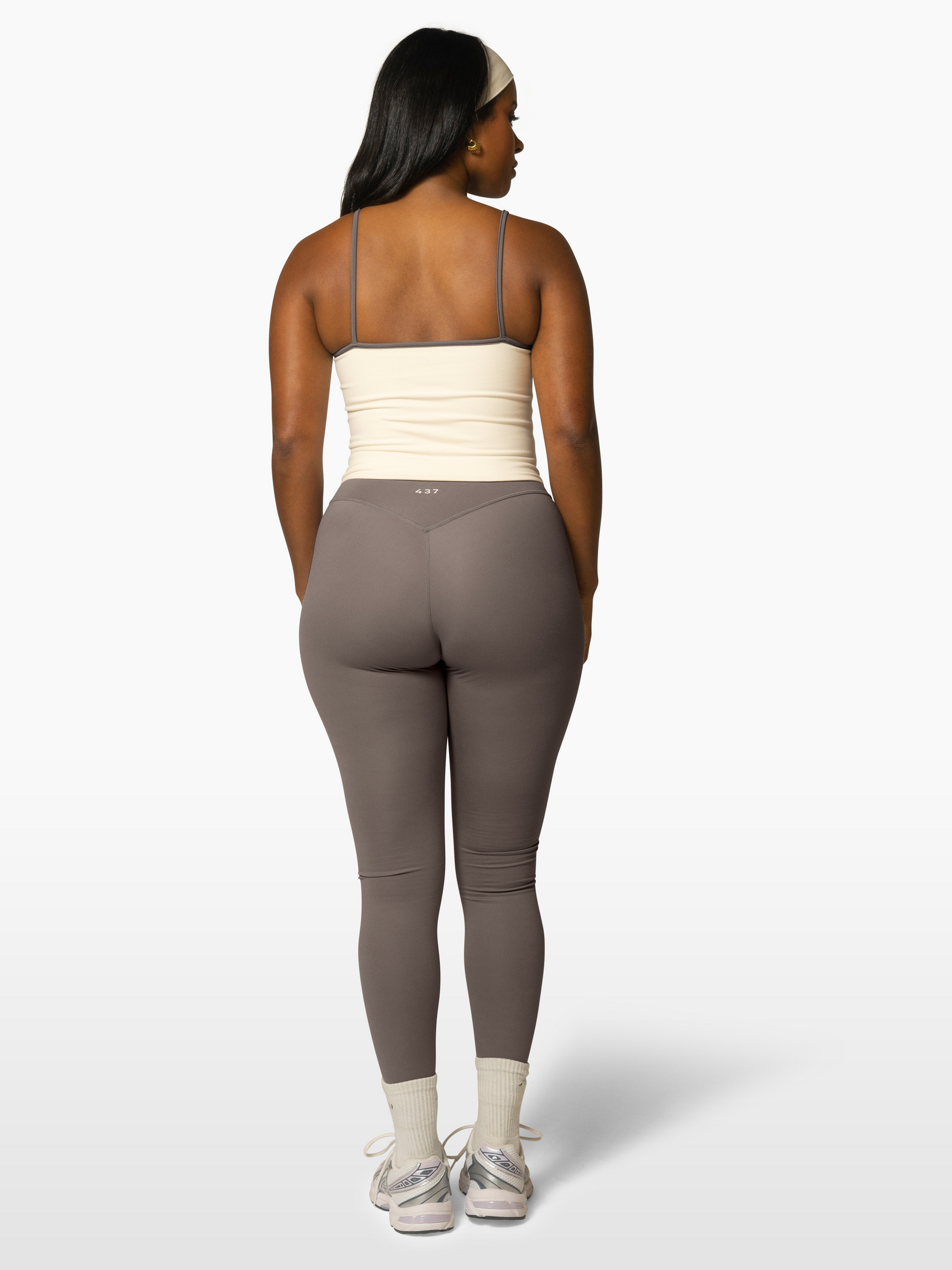 The V Legging / Clay Mask