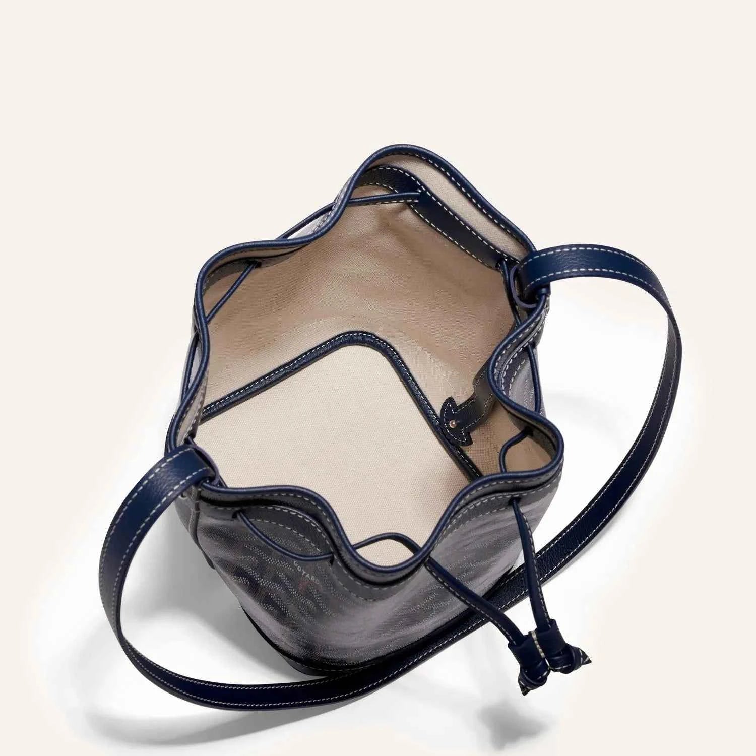 Petit Flot Bucket Bag PM