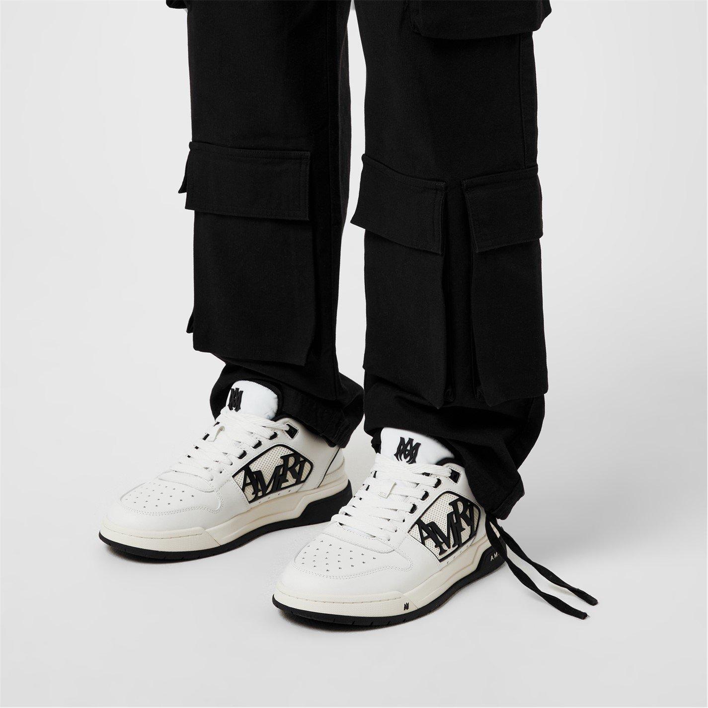 Classic Low Sneakers