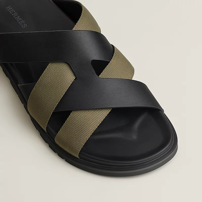 Kazimir sandal in Noir / Vert Toundra