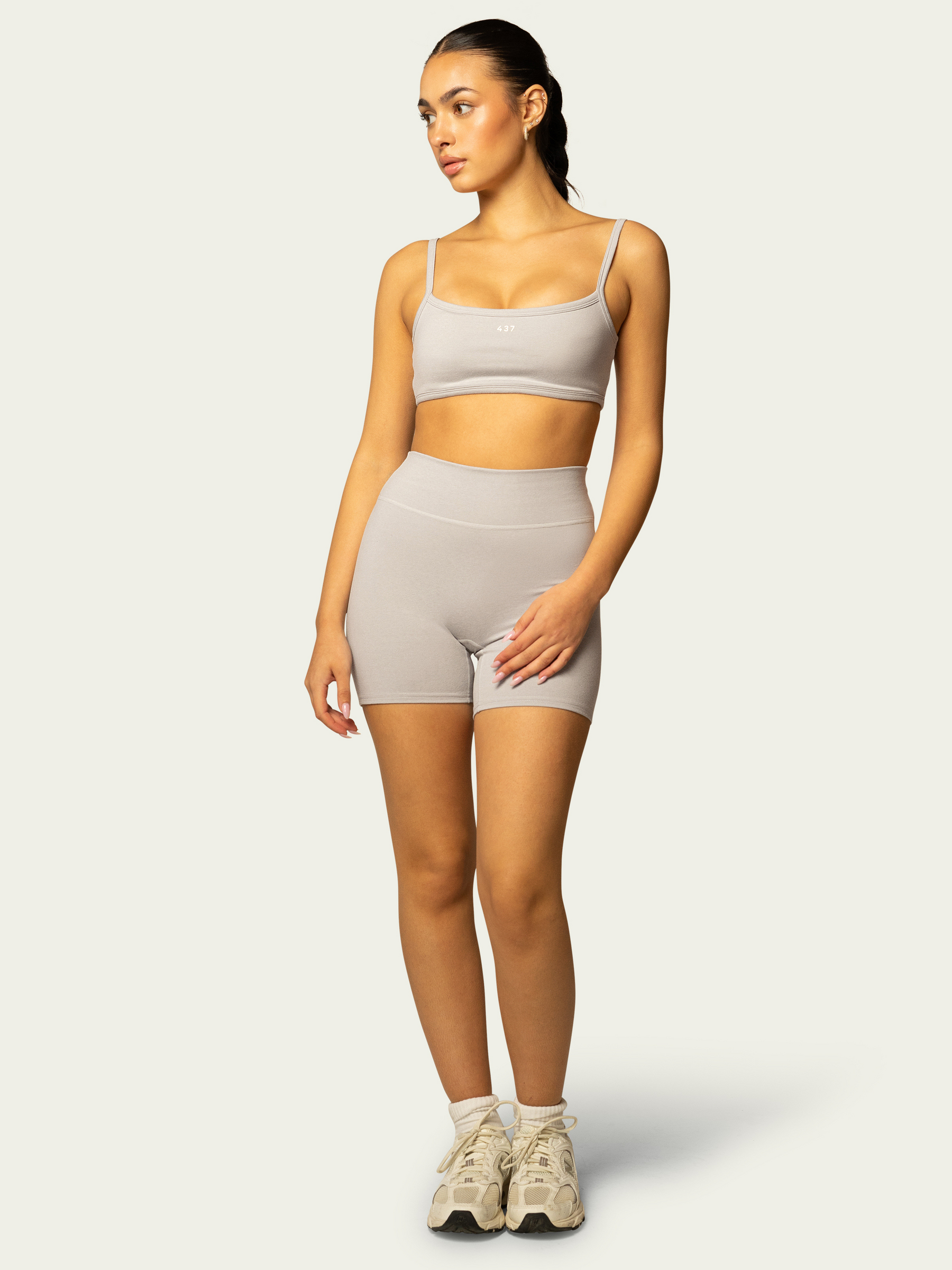 The Essentials Short / Heather-Grey