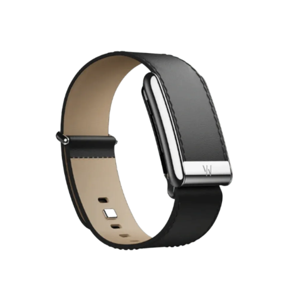 Whoop 5.0 Leatherluxe Straight Black/Cream with Titanium Band (12 Month Peak Subscription Included)