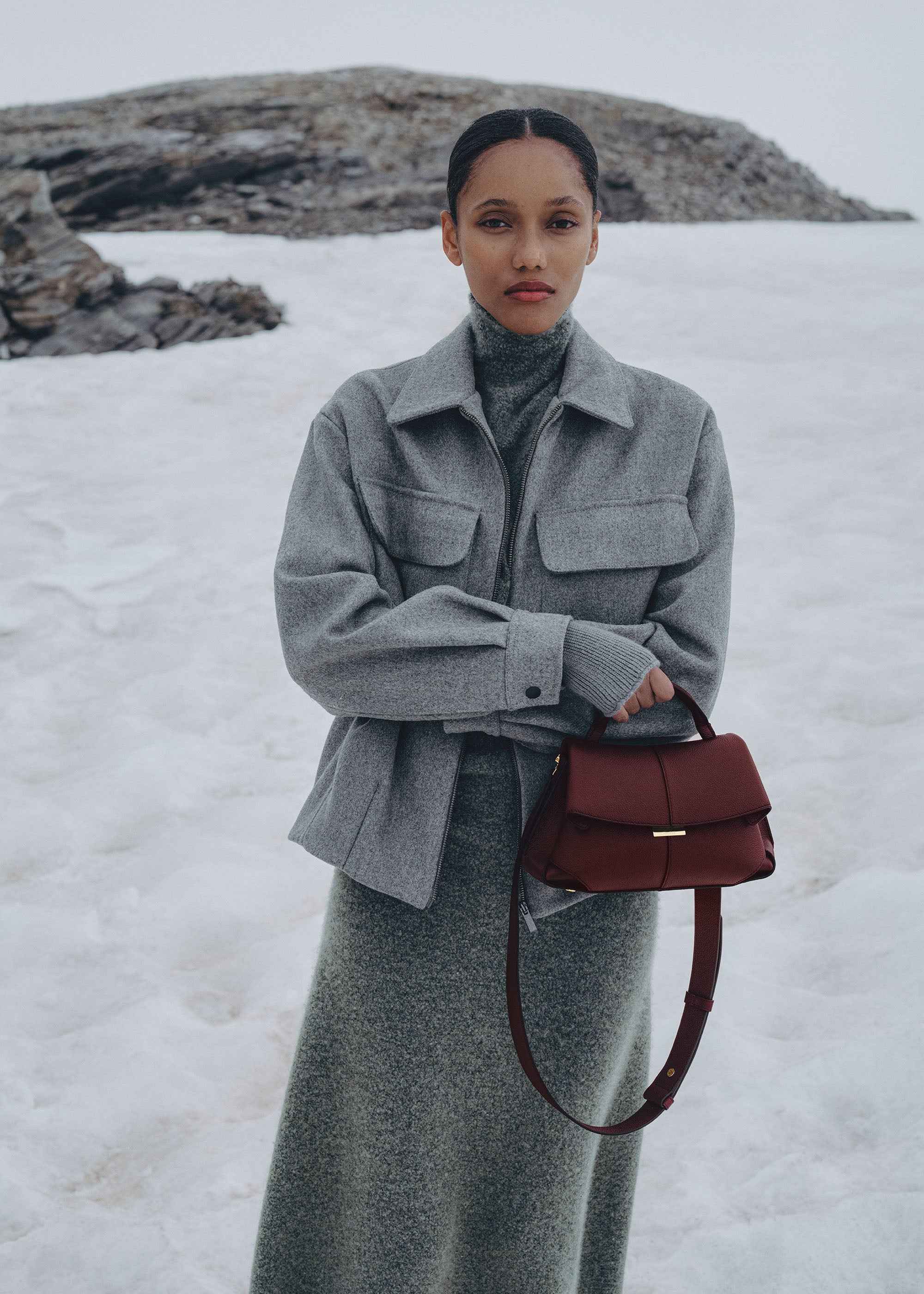 Mokki Mini - Textured Black Cherry