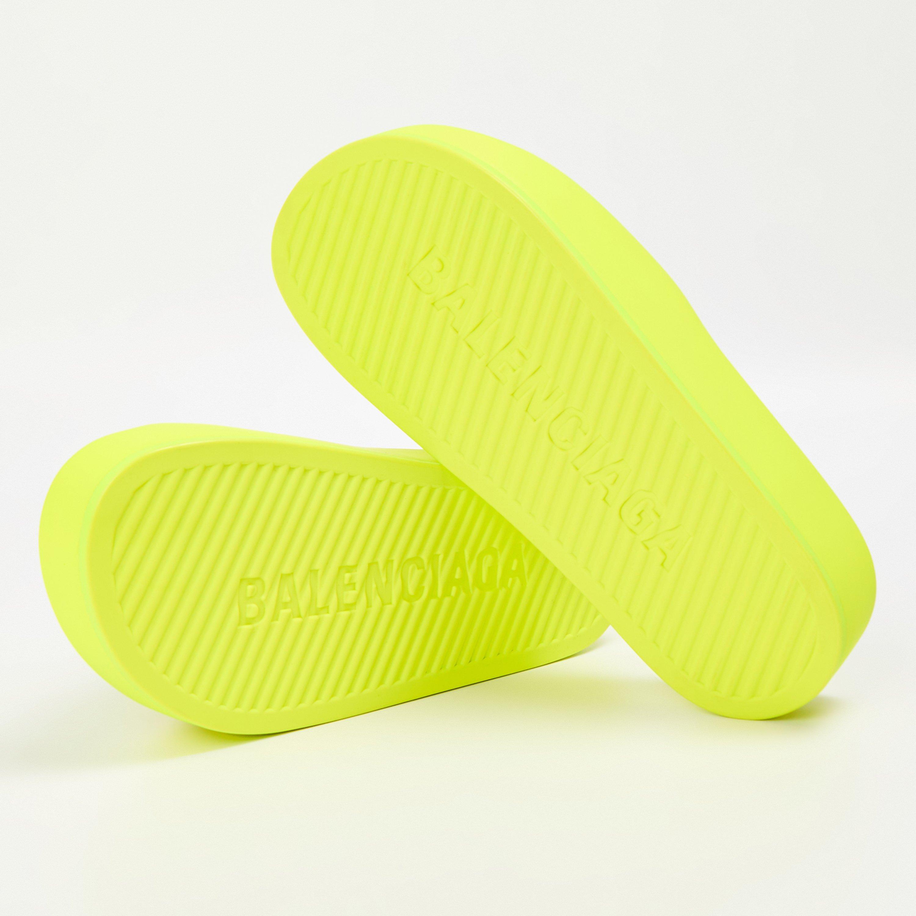 Women's Pool Shoes
