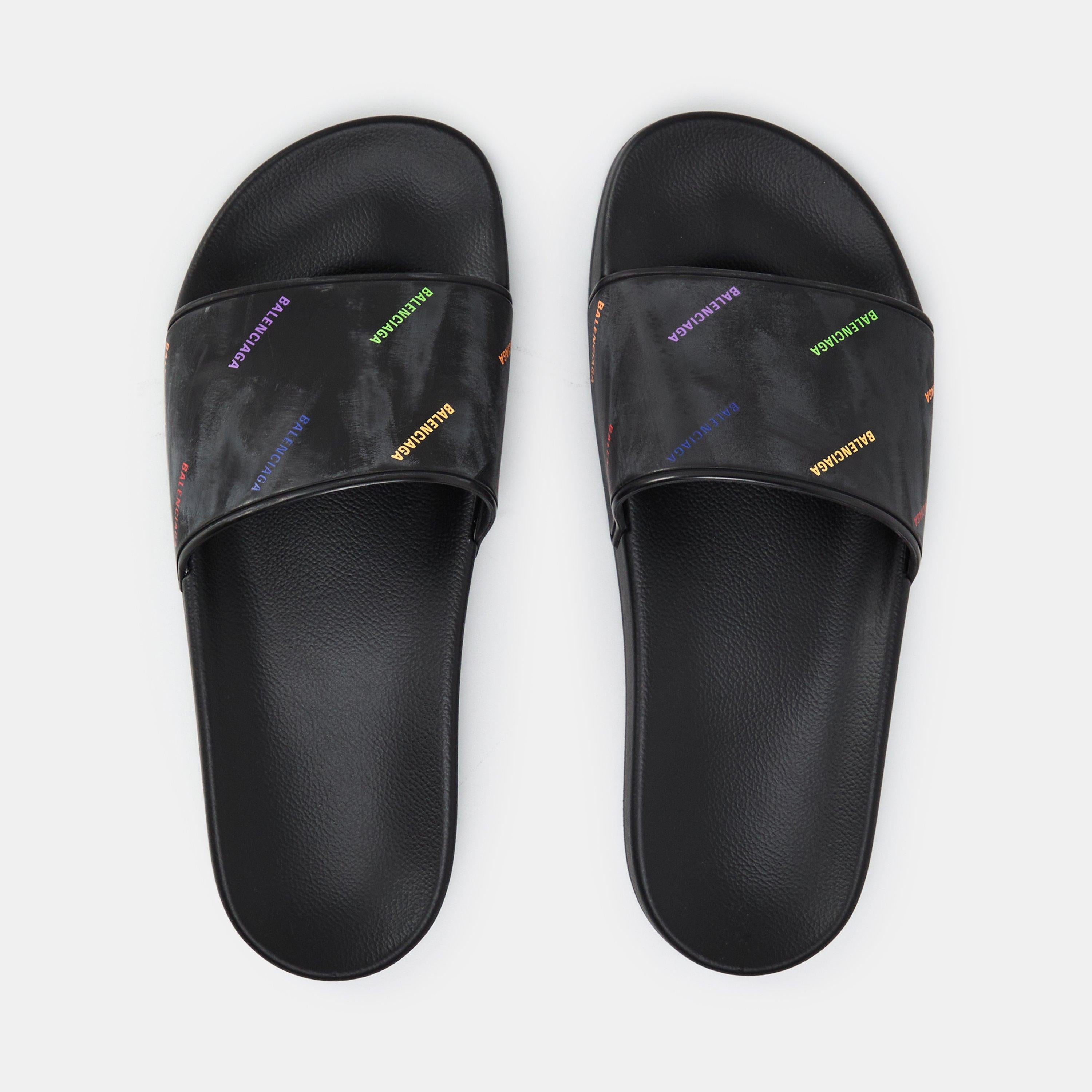 Women's Pool Shoes