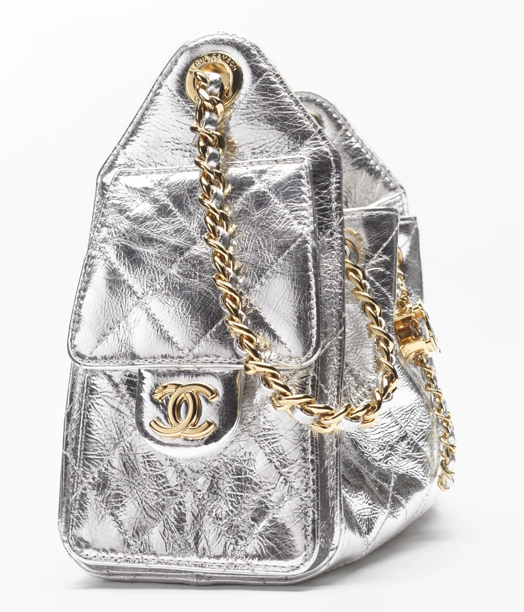 CHANEL mini bag 25 Metallic calfskin & gold-tone metal Silver