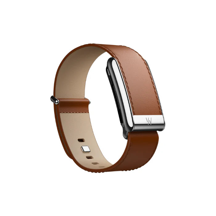 Whoop 5.0 Leatherluxe Straight Chestnut/Cream with Titanium Band (12 Month Peak Subscription Included)
