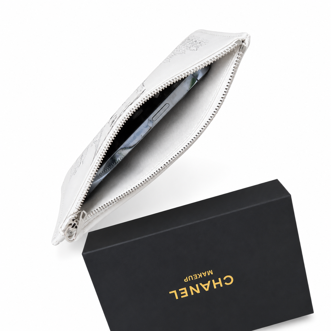 Rare Chanel Cc White Leather Clutch Beauty Makeup Pouch Bag Vip Gift