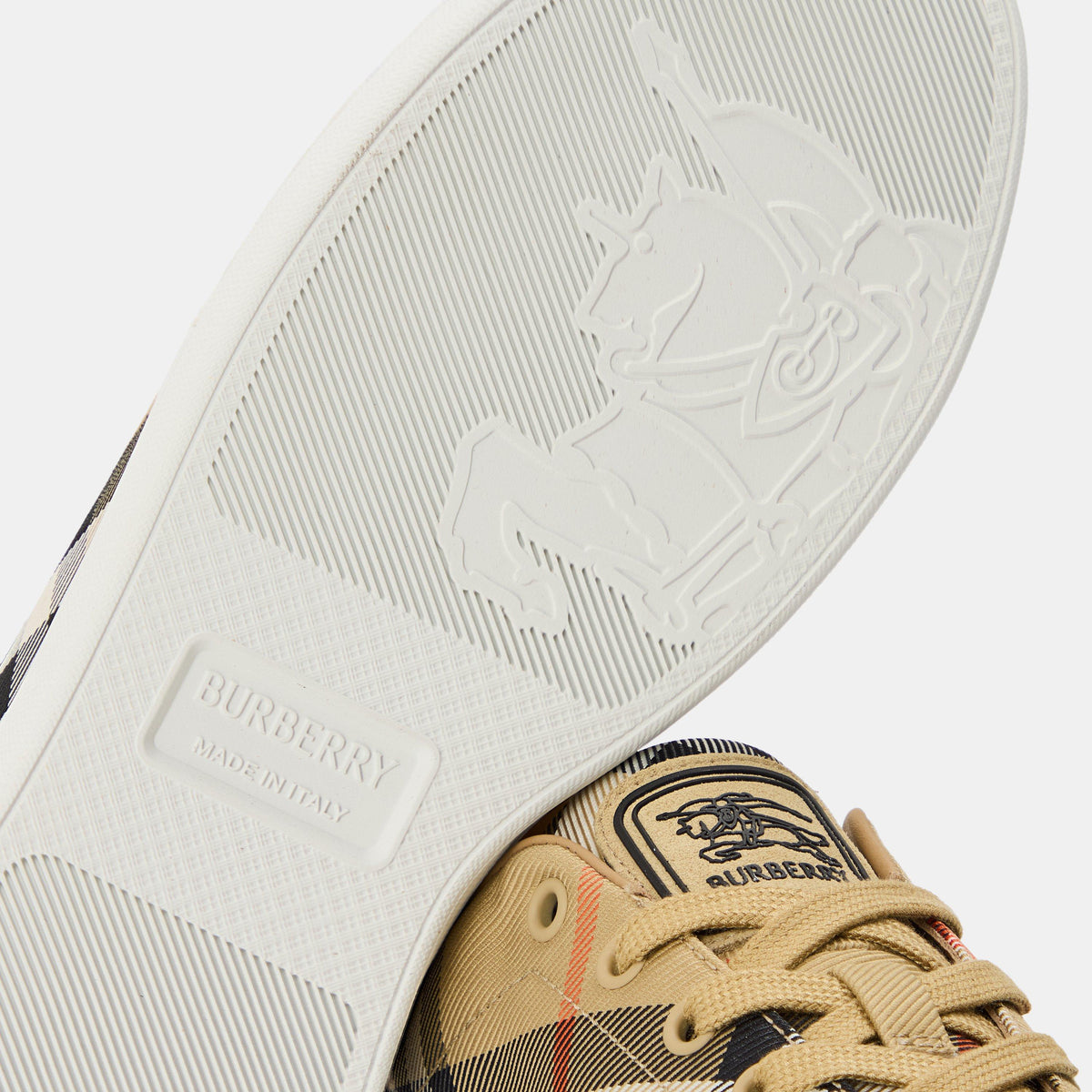 Burb LF Set Check Court Trainers