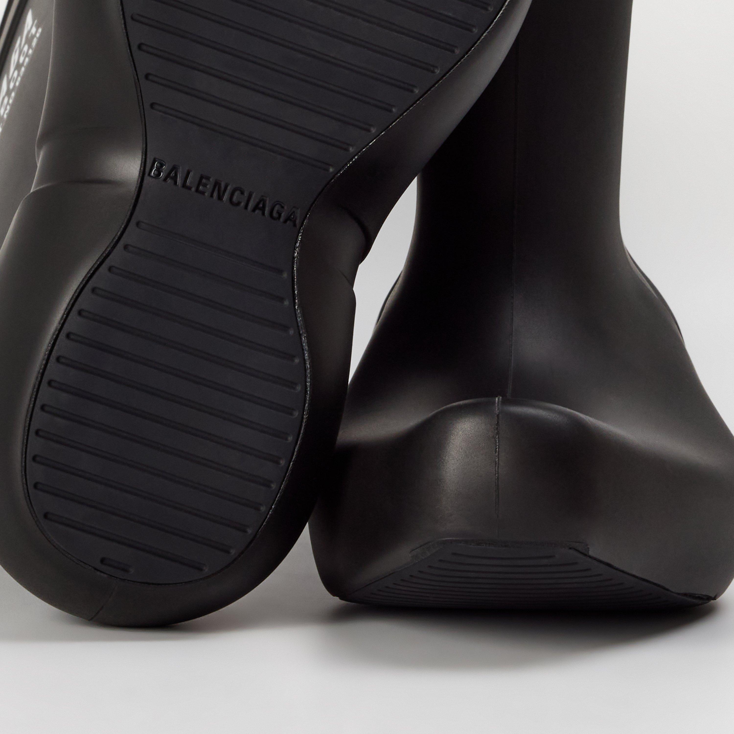 Structured Ankle Heeled Boots