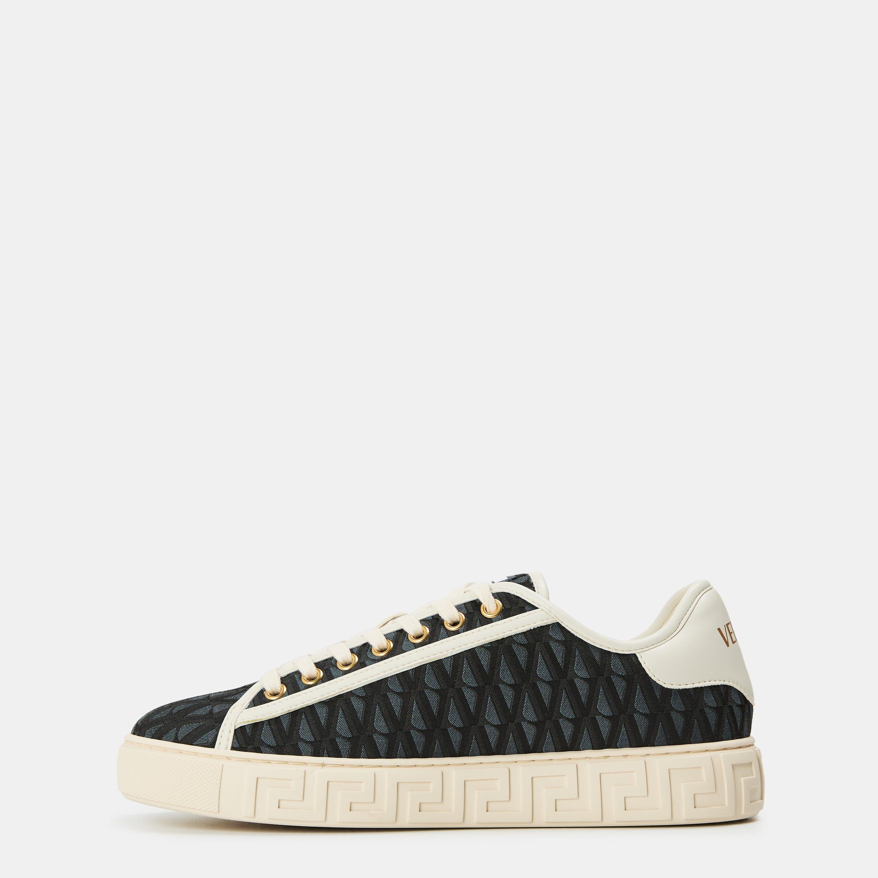 Platform Trainers