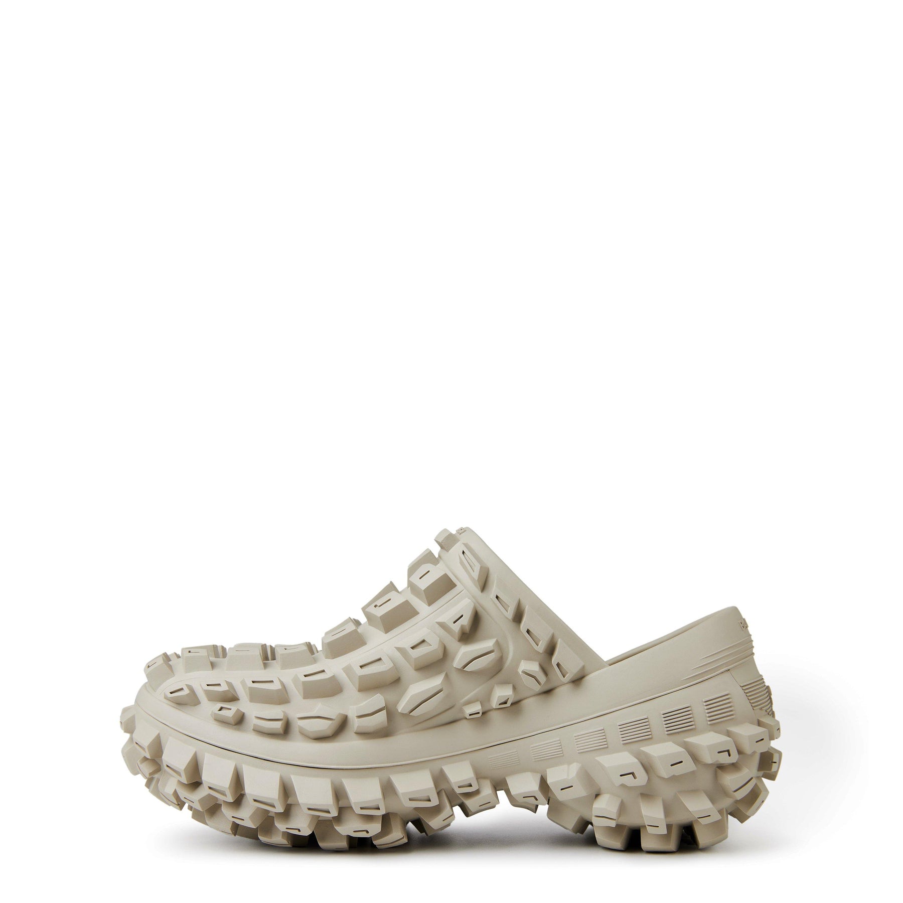 Bouncer Clogs