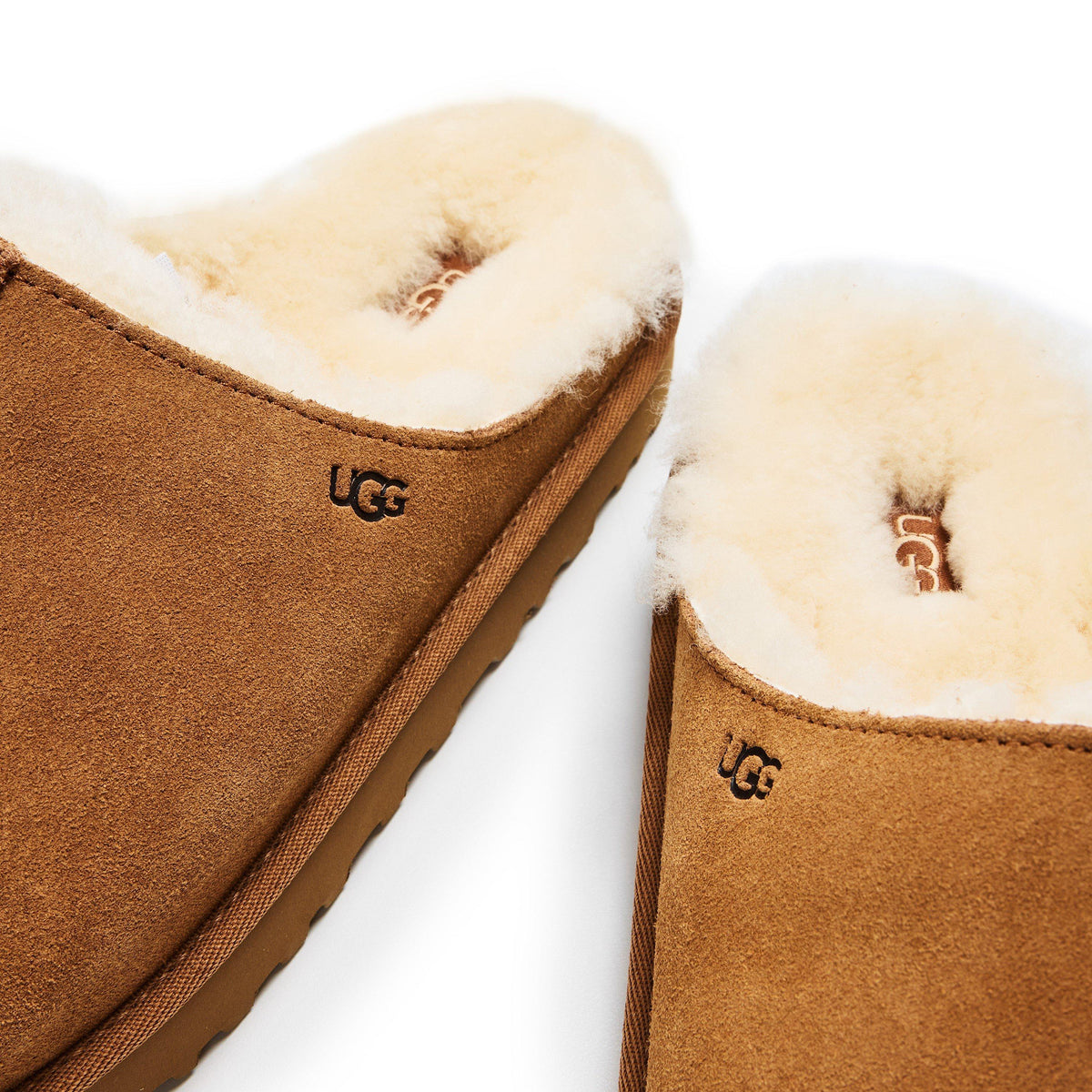 Greenport Slider Slippers