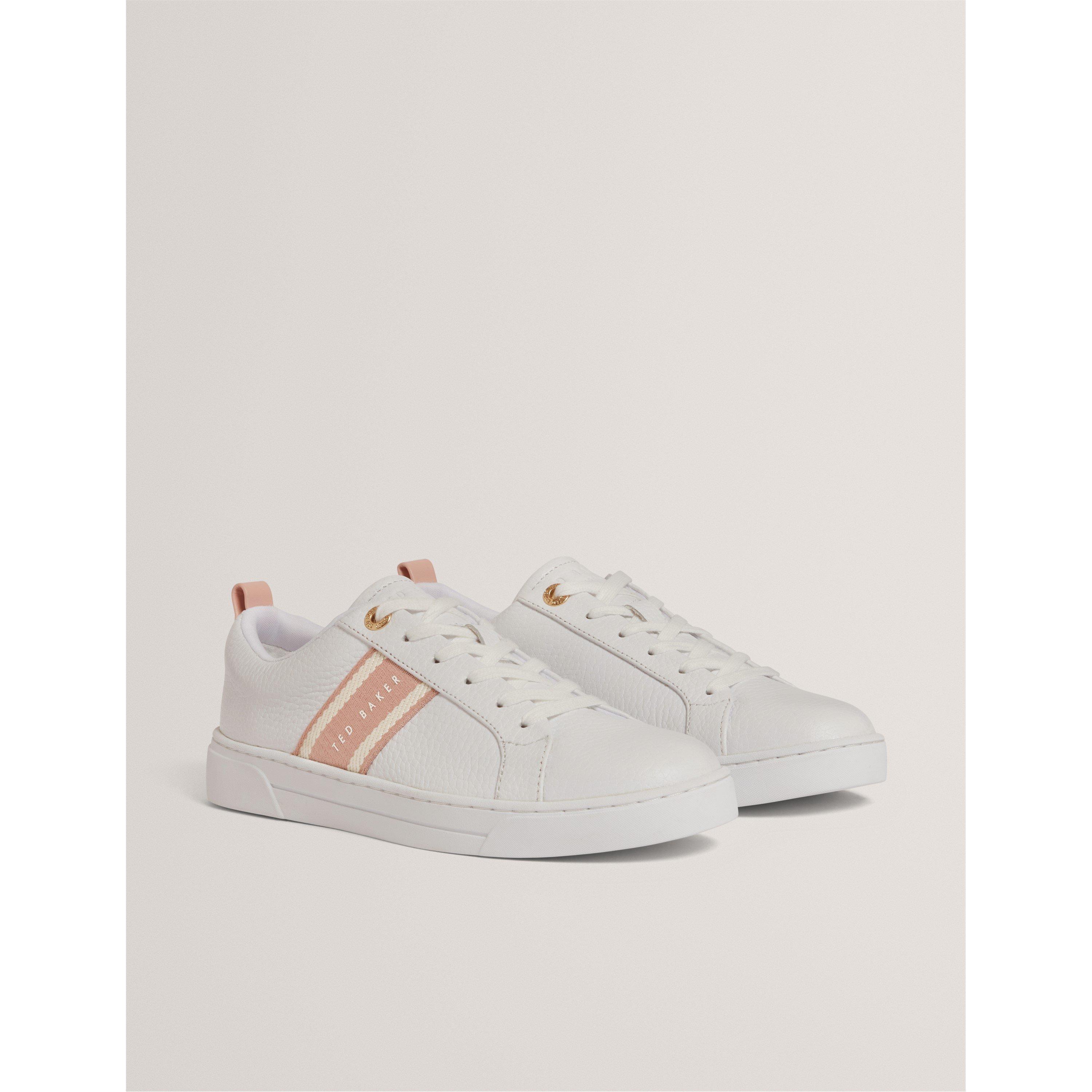 Low-Top Trainers