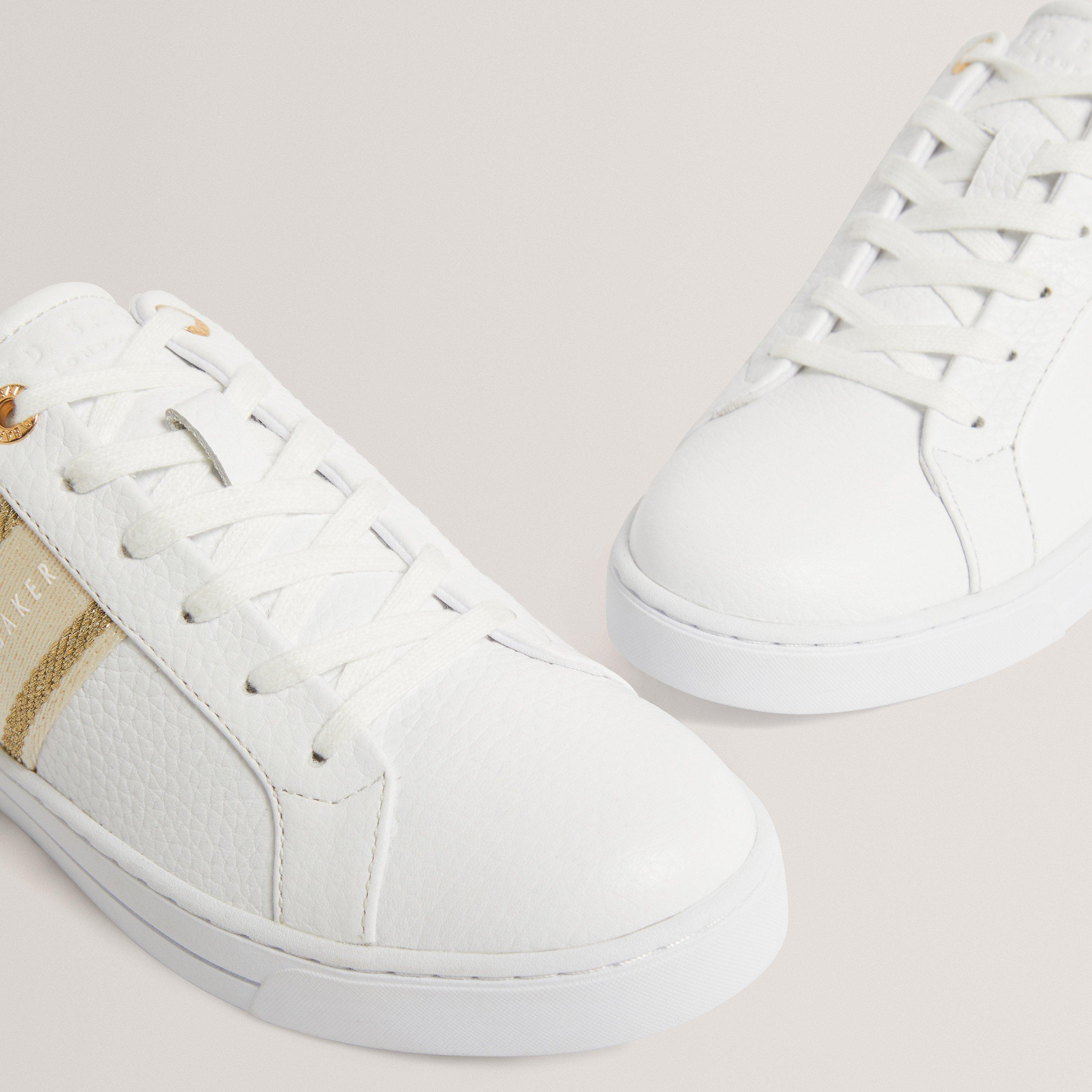 Low-Top Trainers