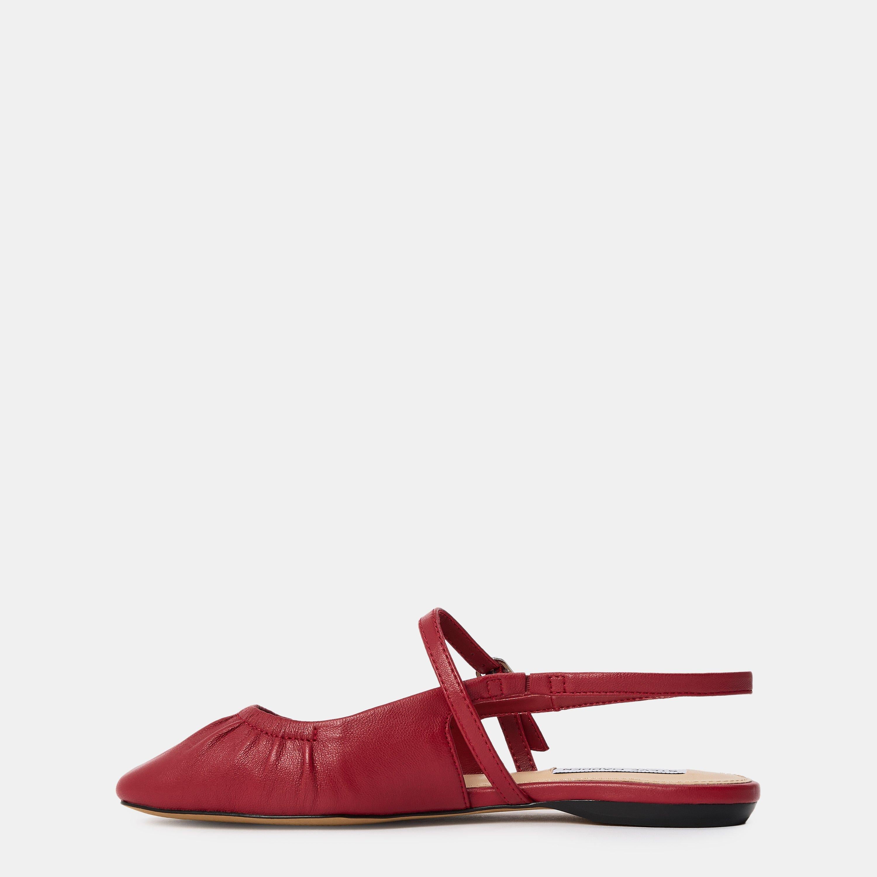 Garson Flat Sandals