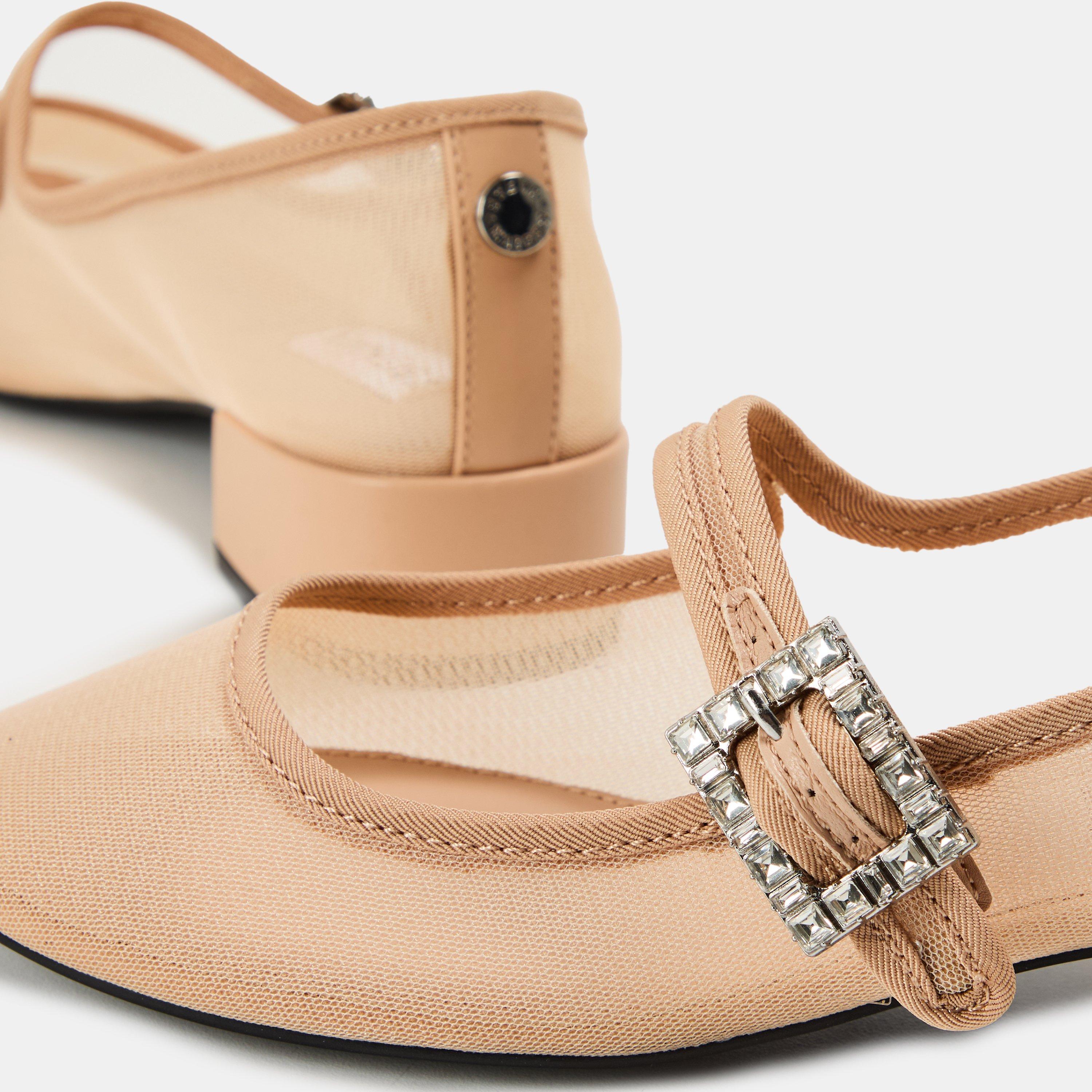 Champaign Block Heel Court Shoes