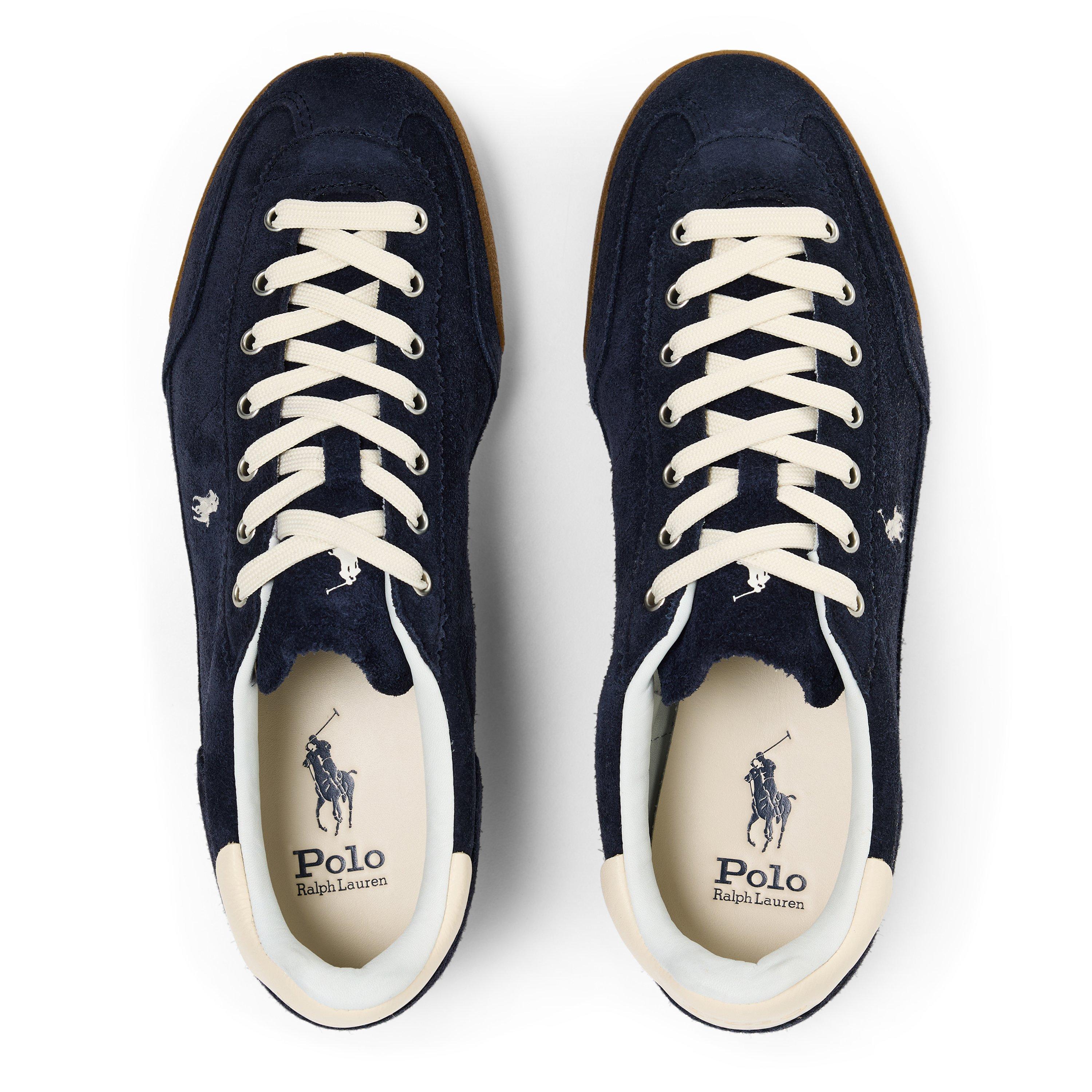 Hester Trainer