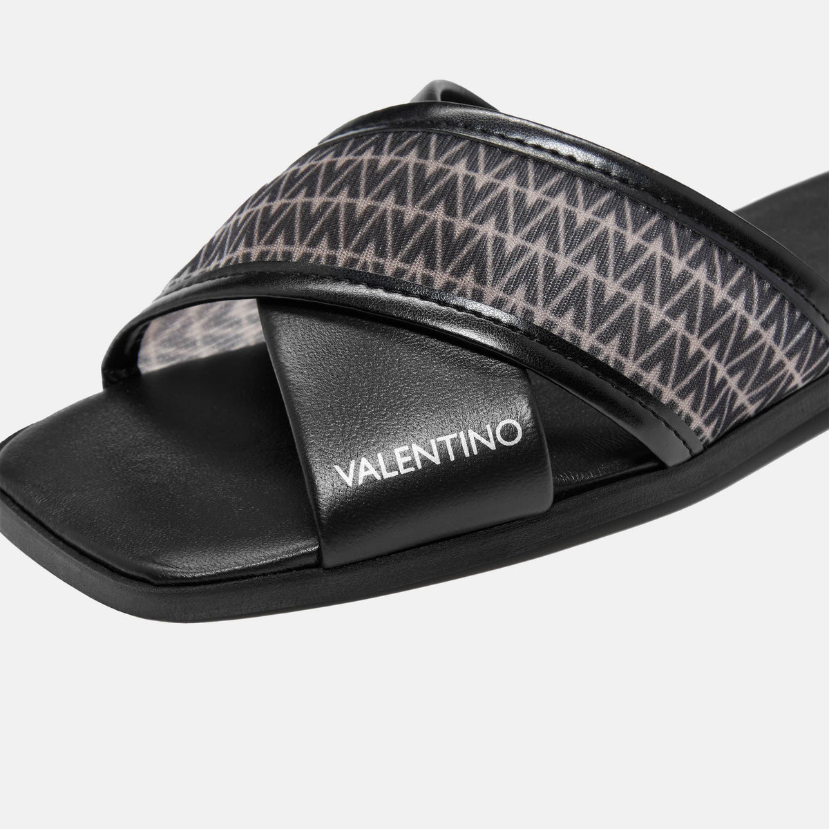 Flat Mules