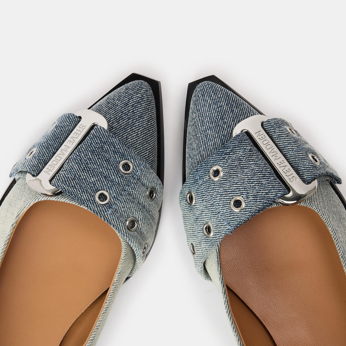 Grail Ballet Pumps