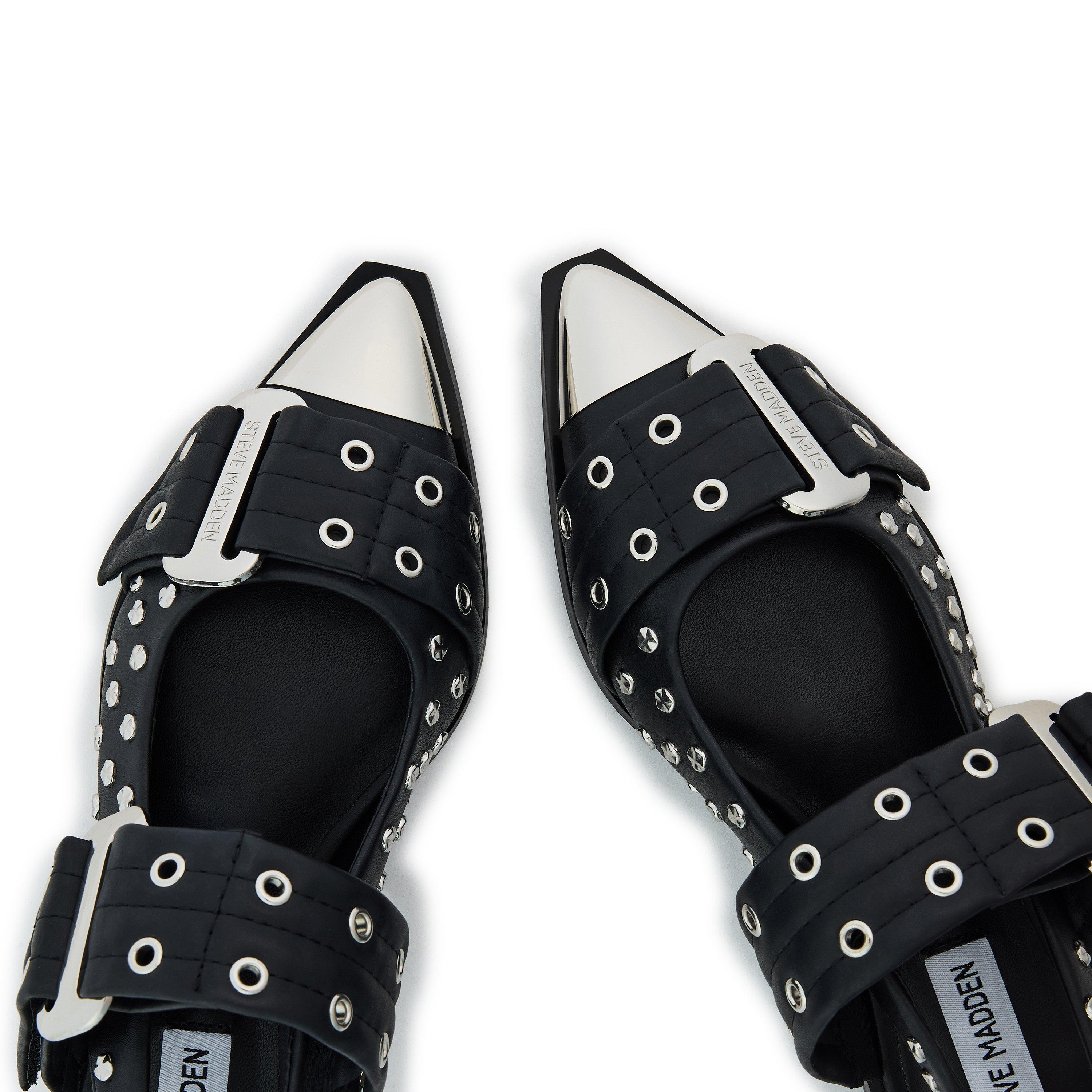 Grand Ave S Flat Sandals