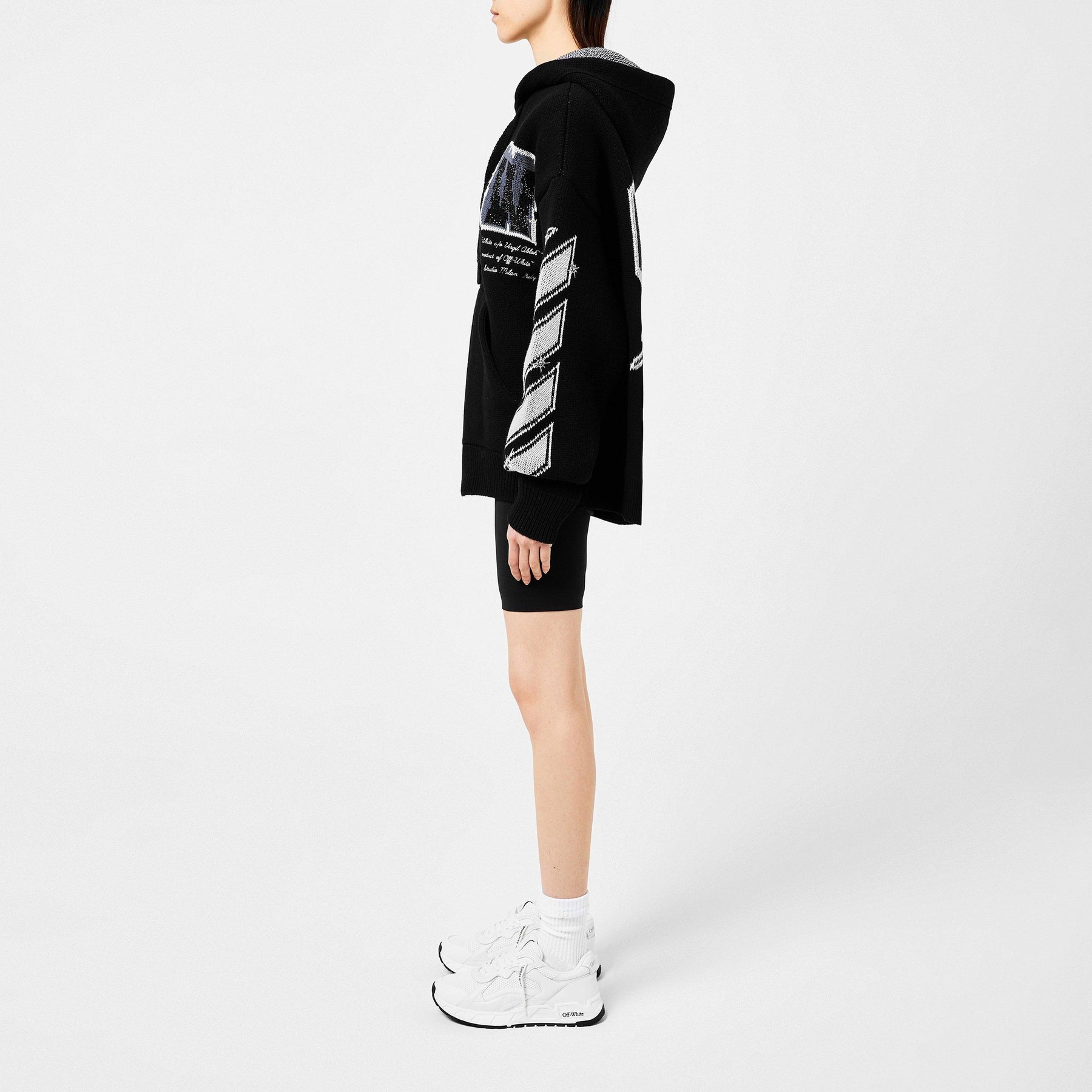 Runner B Low Trainers