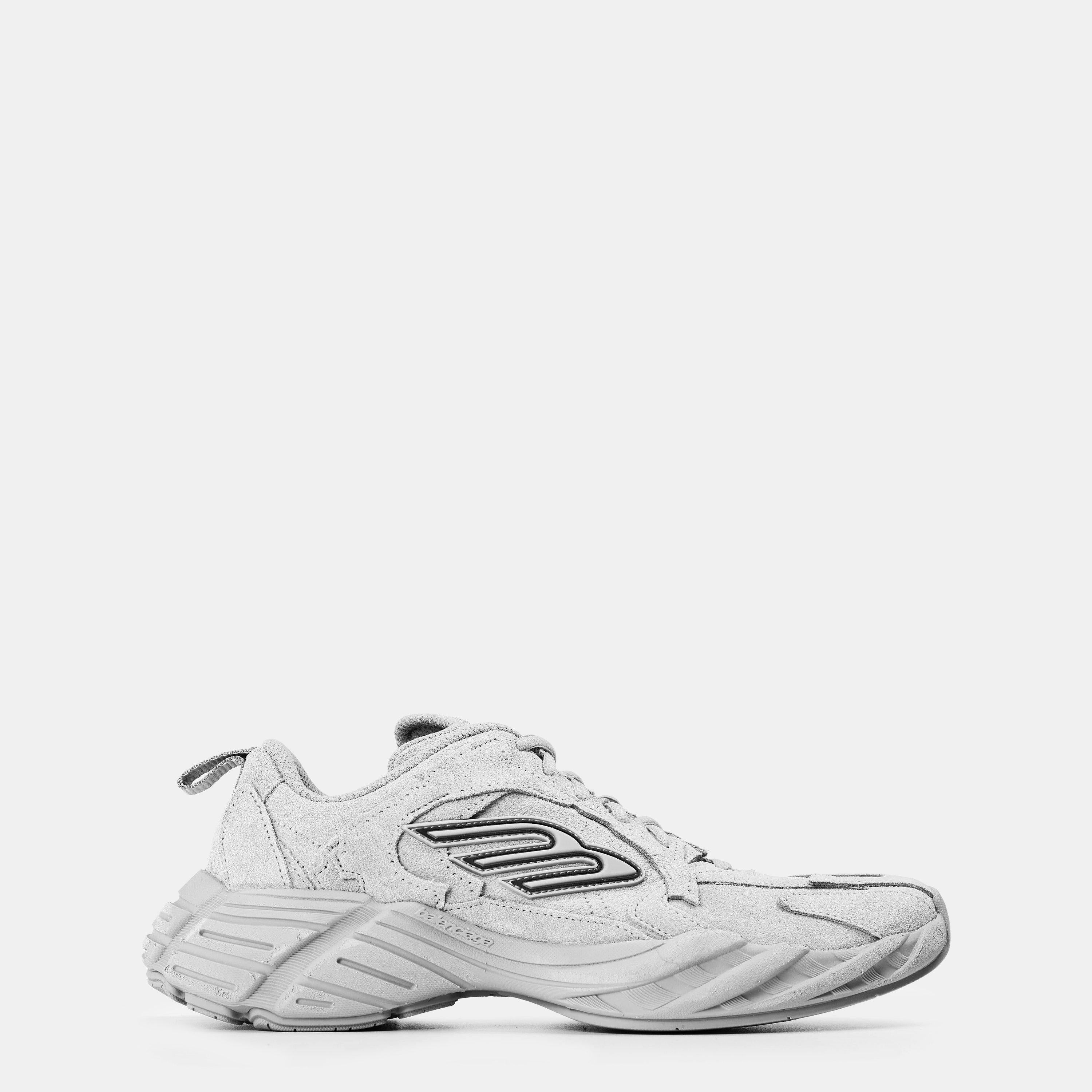 Monday Trainers