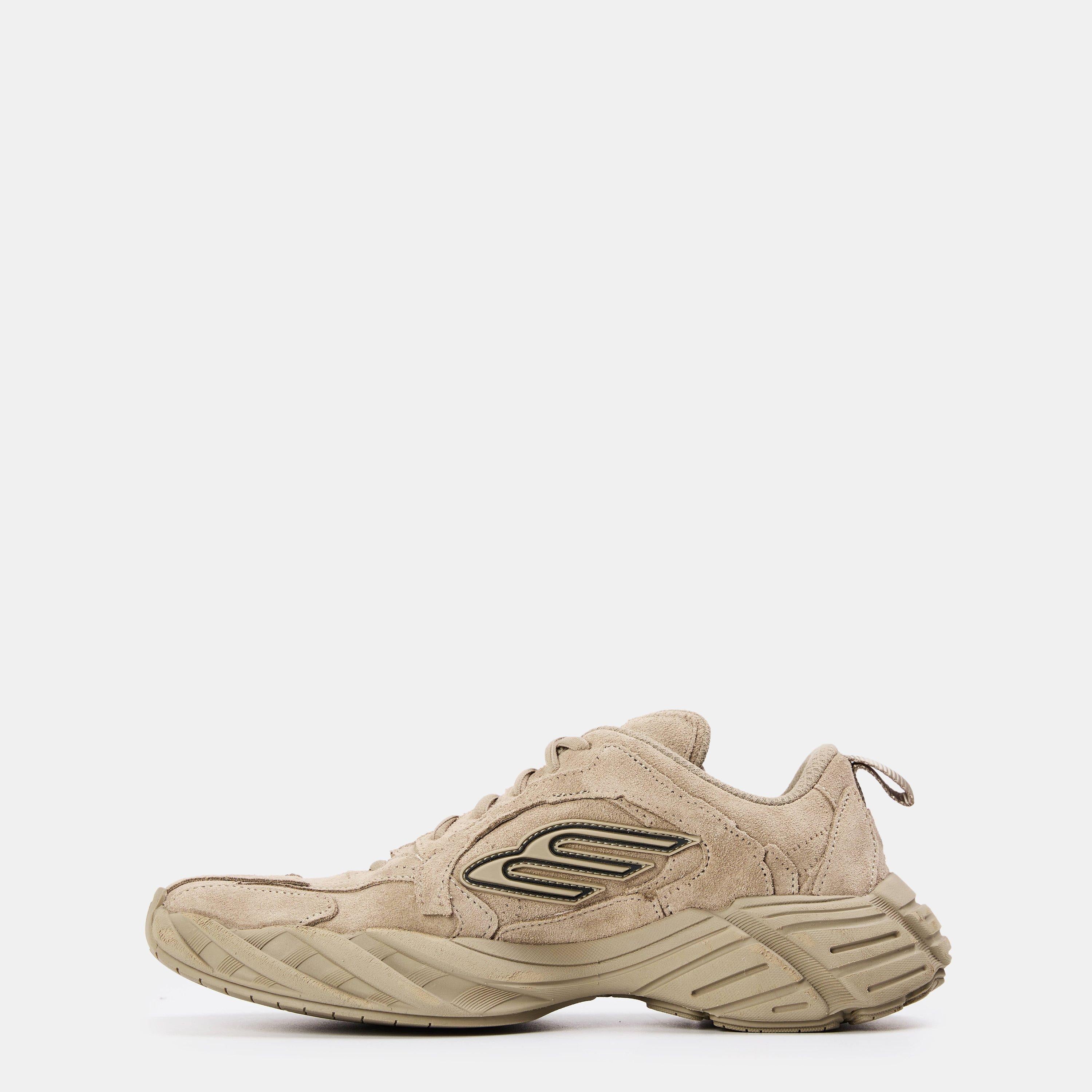 Monday Trainers