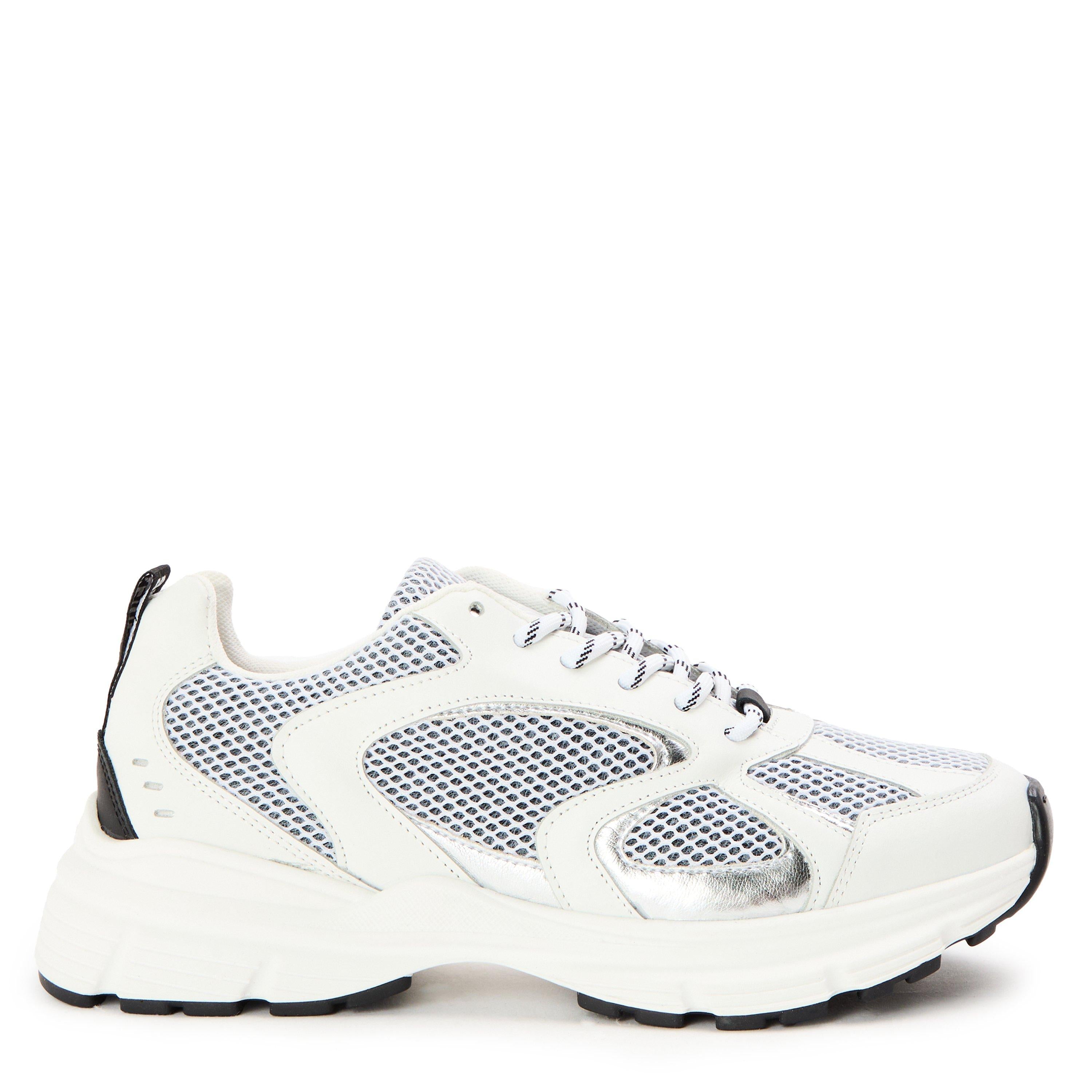 Plaja Low-Top Trainers