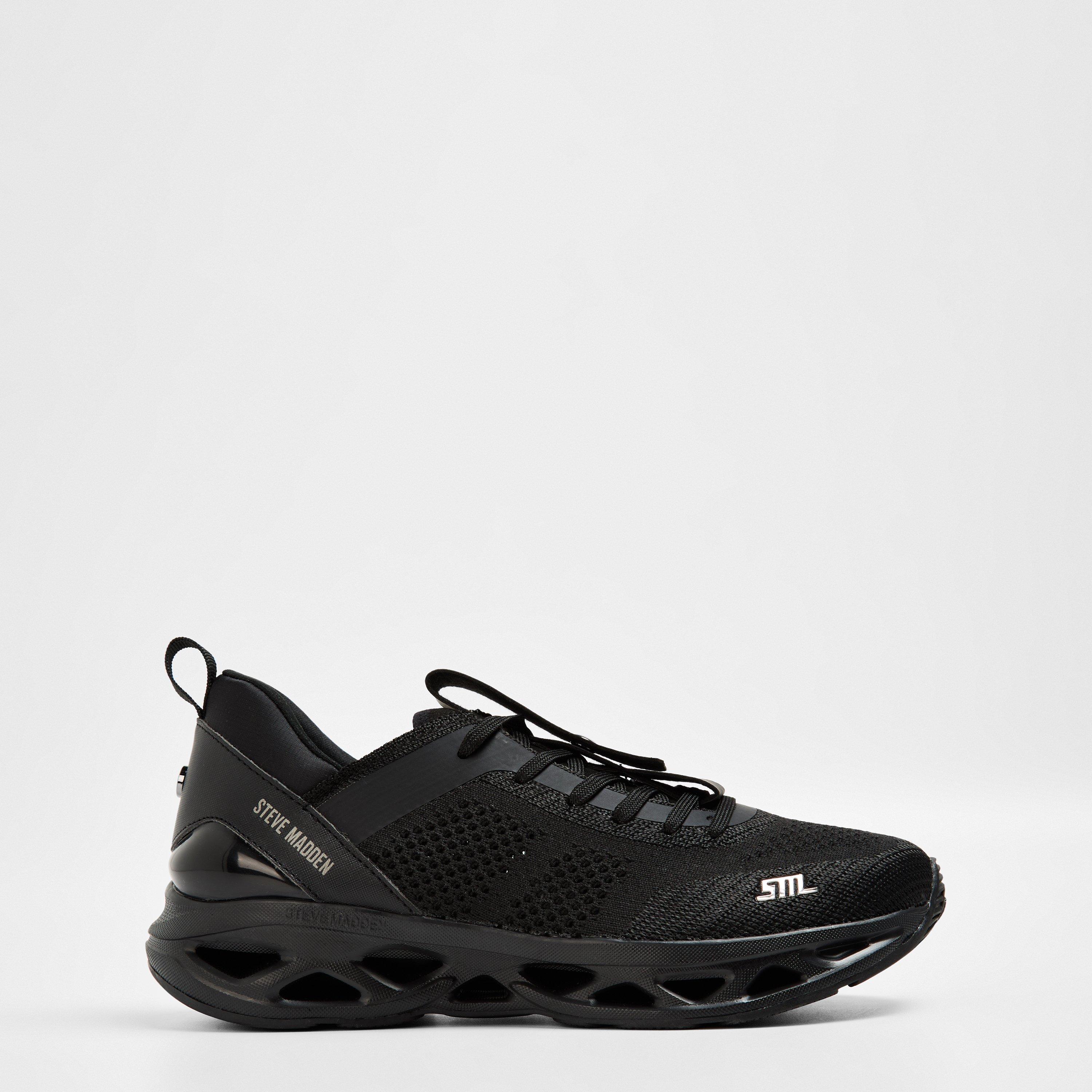 Surge Low-Top Trainers