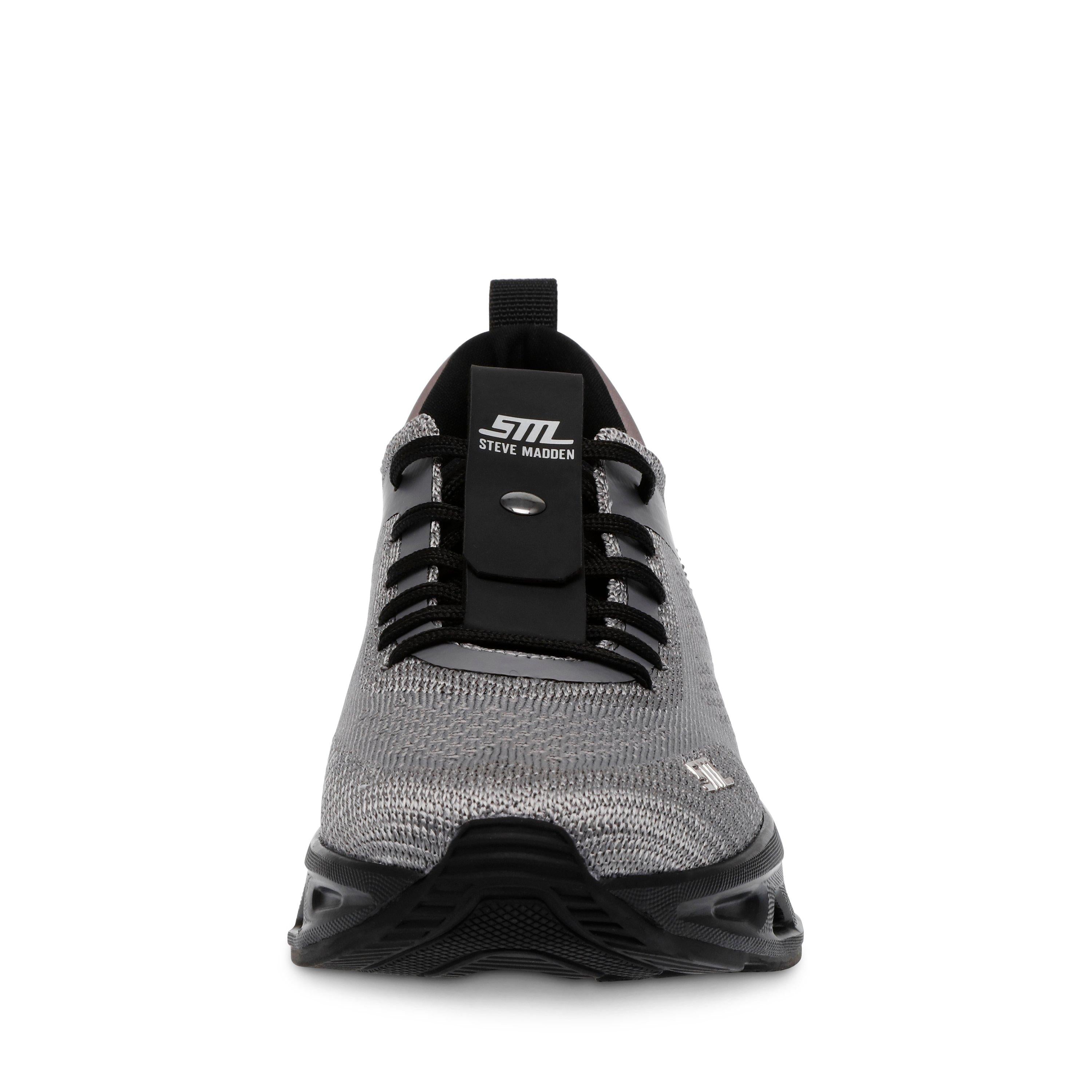 Surge Low-Top Trainers